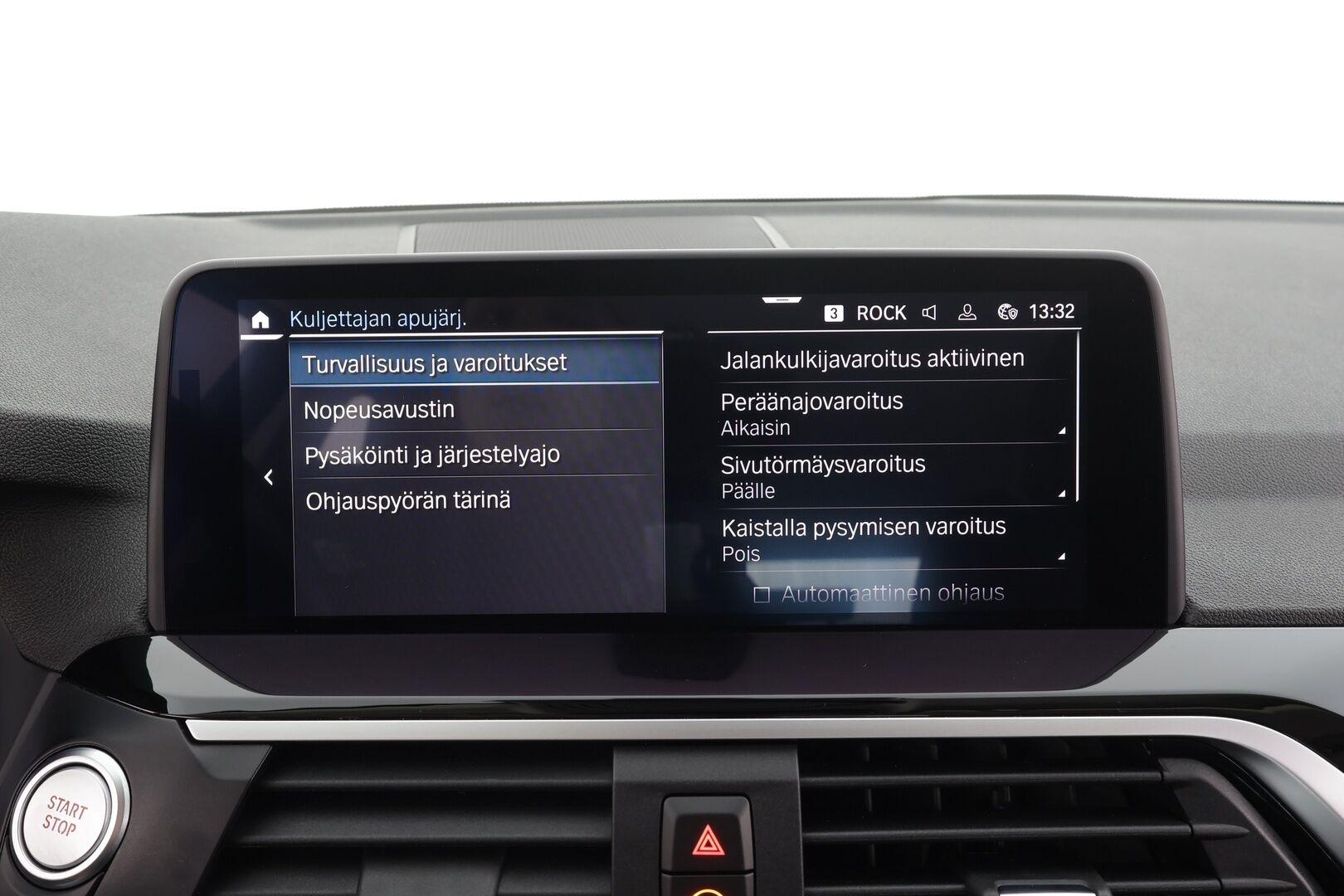 BMW X3 2020 G01 xDrive 30e A Charged Edition xLine * ACC / HUD / Adapt.LED / Hifi / Navi / P.tutkat / Sporttipenkit * - 1.Om Suomi-auto / Kahdet renkaat aluvanteilla / Akku kuntotarkastettu SOH 85,5% / Juuri katsastettu