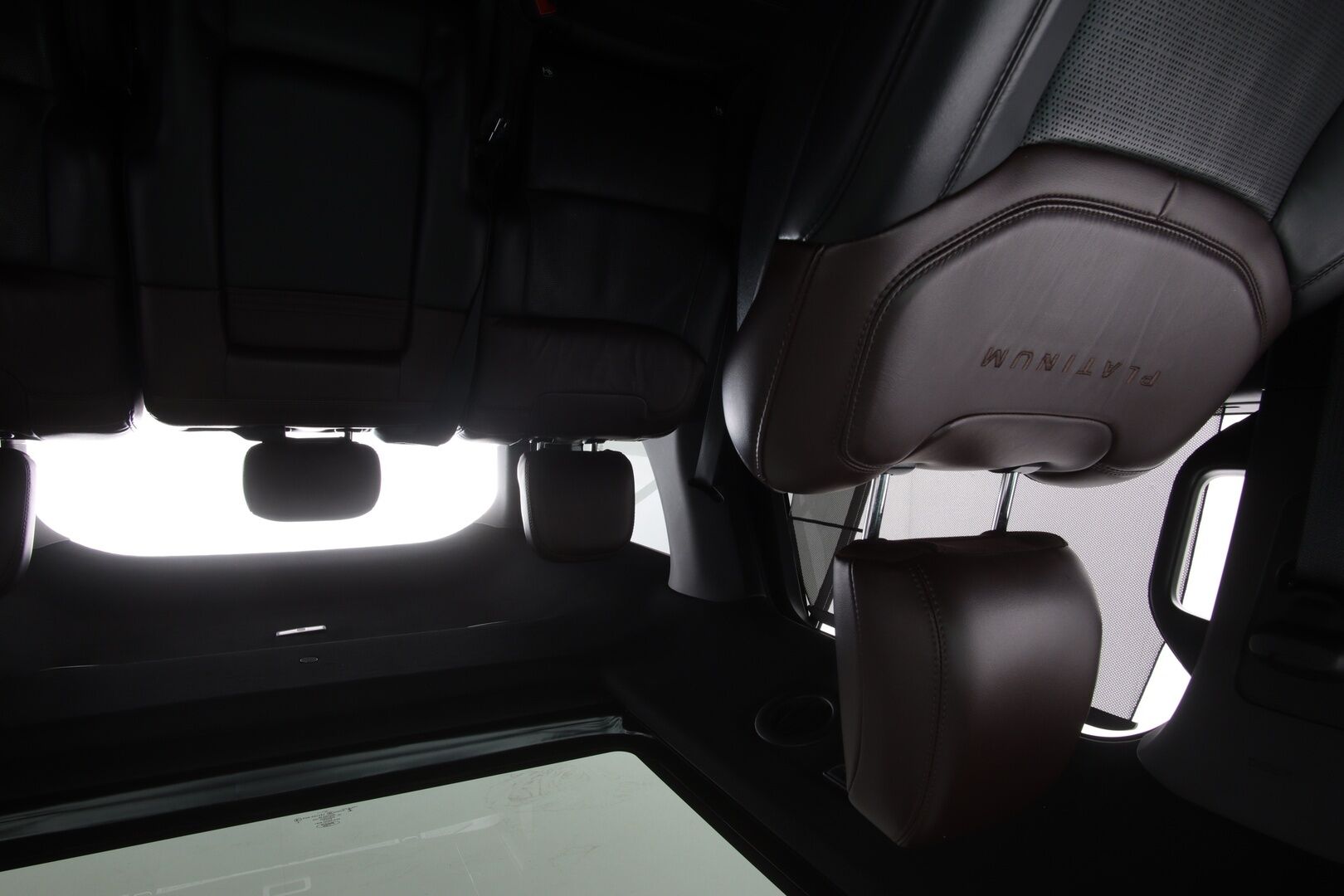 Ford Explorer 2020 3,0 V6 Ecoboost 457hv PHEV A10 AWD Platinum 7-P - | Kattava varustelu! | 7-paikkainen | ACC | B&O | 360 Kamera | Panorama | Hierovat ilmastoidut nahkaistuimet | Digimittaristo | Keyless | Suomi-auto | Muistipenkki | Ratinlämmitin |