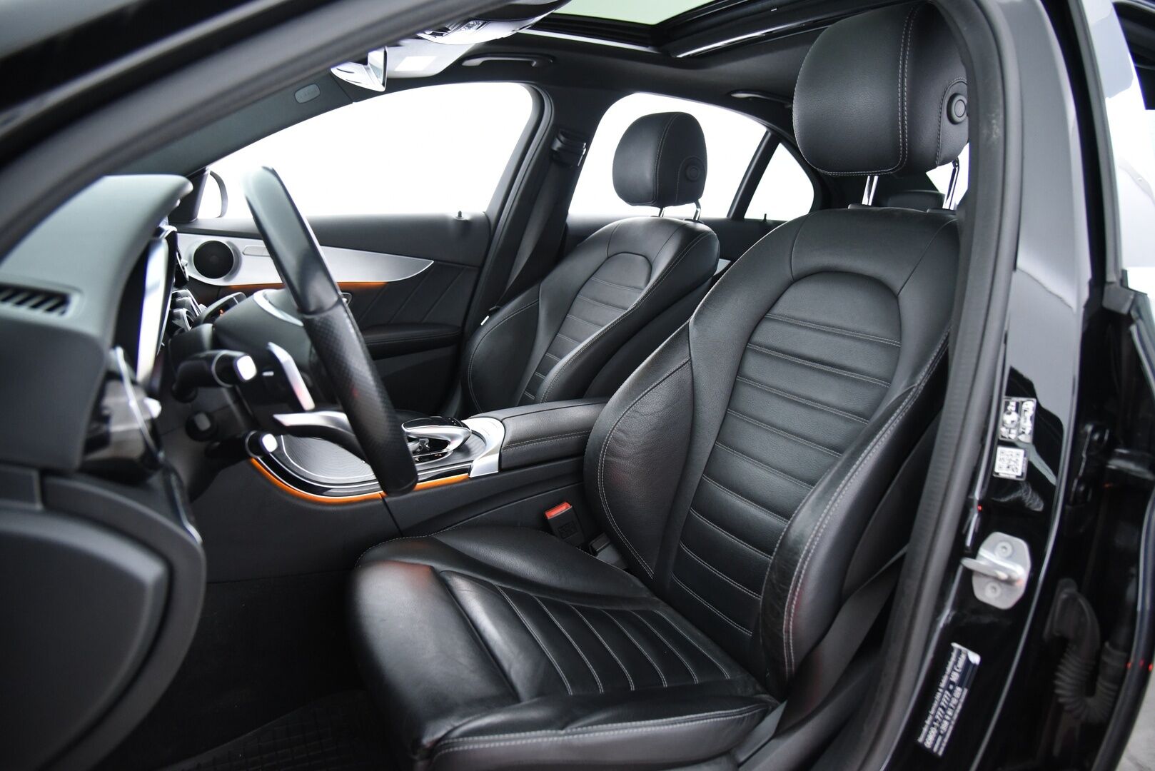 Mercedes-Benz C 2018 350 e T A Sedan Edition AMG / Panorama / Muistipaketti / 360-kamera / IHC+ / LED / - AMG Sisä- ja ulkopaketti / Todella hieno! / 