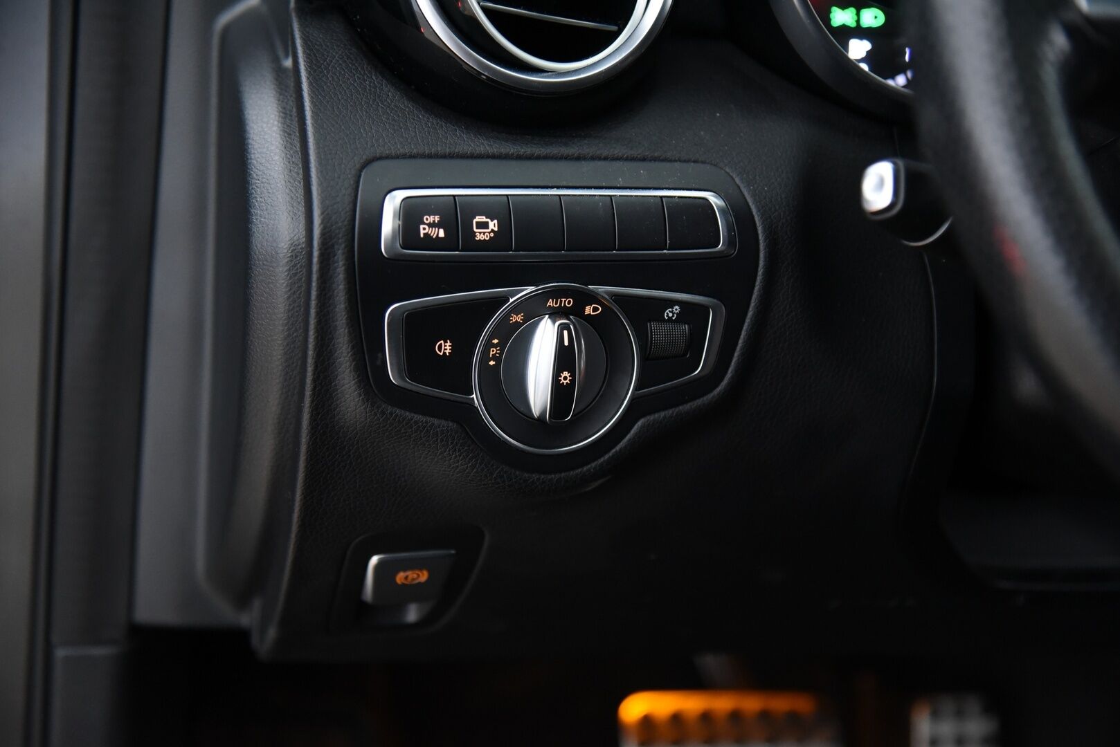 Mercedes-Benz C 2018 350 e T A Sedan Edition AMG / Panorama / Muistipaketti / 360-kamera / IHC+ / LED / - AMG Sisä- ja ulkopaketti / Todella hieno! / 