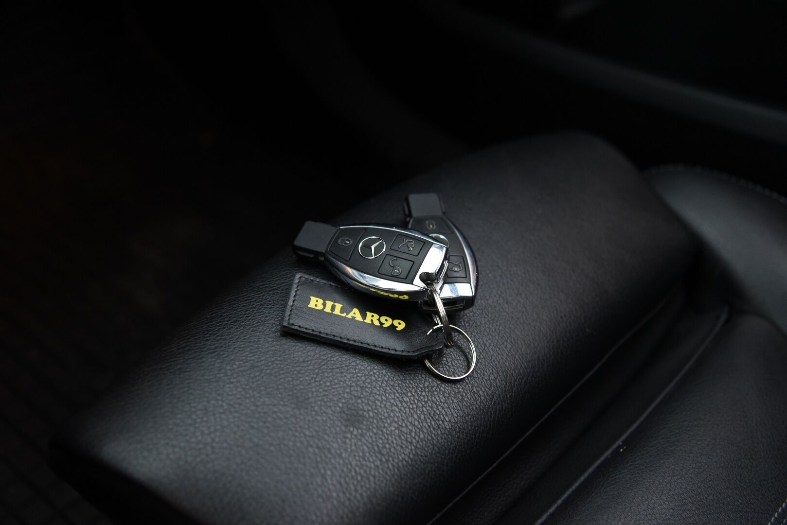 Mercedes-Benz C 2018 350 e T A Sedan Edition AMG / Panorama / Muistipaketti / 360-kamera / IHC+ / LED / - AMG Sisä- ja ulkopaketti / Todella hieno! / 