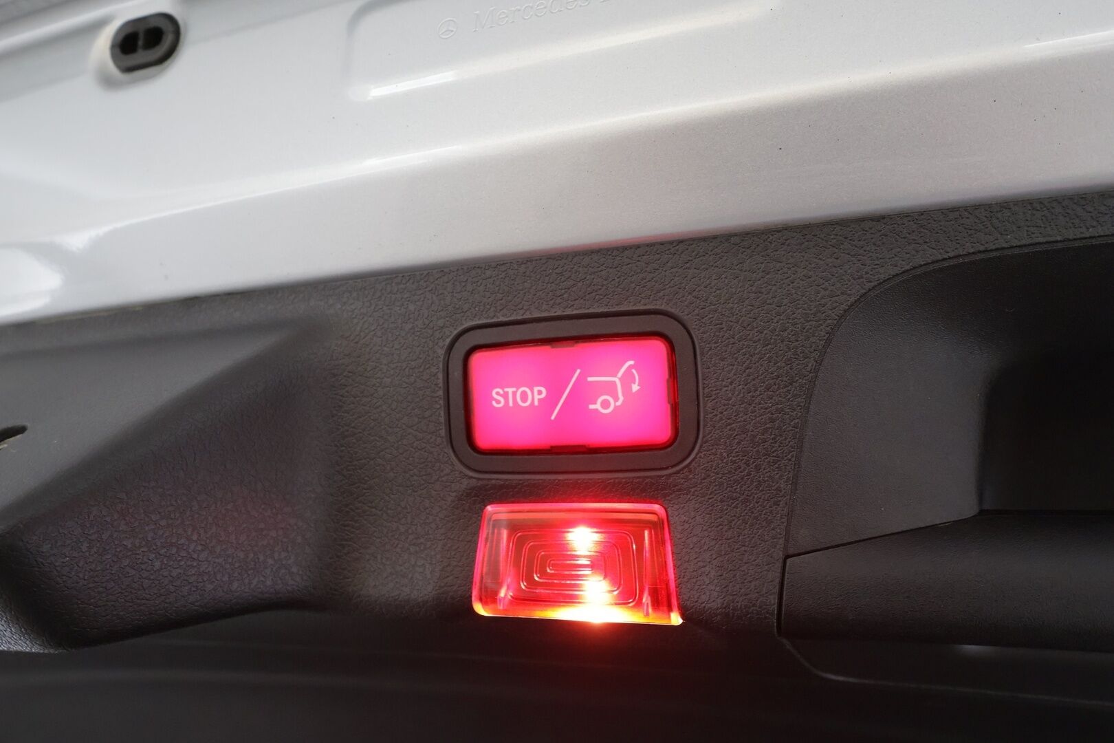 Mercedes-Benz CLA 2021 250 e A Shooting Brake Business AMG EQ Power * Vetokoukku / Widescreen / LED High Performance / Lisälämmitin / Comand Navi - 1OM Suomiauto / Facelift / Peruutuskamera / Nahka-Alcantara - HULLUT AVAJAISHULINAT KORKOTARJOUS 3,29 %