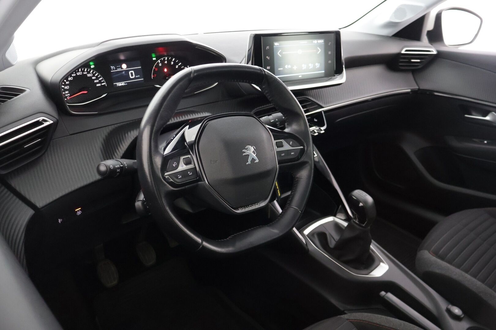 Peugeot 208 2021 Active PureTech 75 * Vakionopeudensäädin / Bluetooth / Kaistavahti / Liikennemerkkien tunnistus / LED-valot * - * 2-omisteinen Suomi-auto / Kahdet renkaat vanteilla! * 