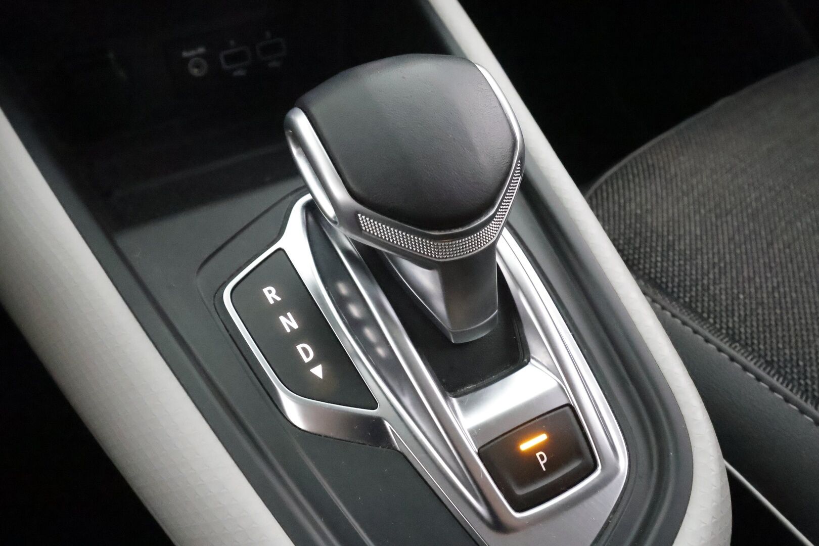 Renault Captur 2020 TCe 130 EDC7-aut Festival - | BOSE | Puolinahat | P.kamera | LED | Lämm. ratti | Kaistavahti | Navi | Apple & Android | Suomi-auto | 