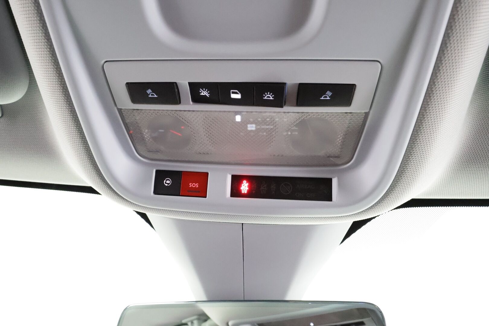 Opel Grandland X 2020 PHEV Innovation Plus Business 225 Turbo A8 FWD * Ilmastoitu Muistipenkki / LED / 360° / Koukku / Kaistavahti / Navi * - Suomi-auto / Hyvät nasta renkaat talveksi / Todella kattava huoltohistoria!