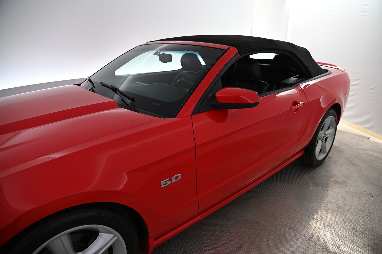 Ford Mustang 2012 GT 5,0 V8 Convertible*Myydään Huutokaupat.com* - *Myydään Huutokaupat.com*