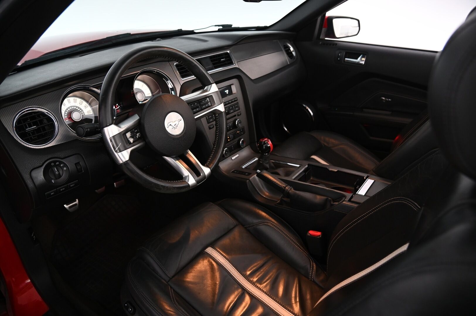 Ford Mustang 2012 GT 5,0 V8 Convertible*Myydään Huutokaupat.com* - *Myydään Huutokaupat.com*