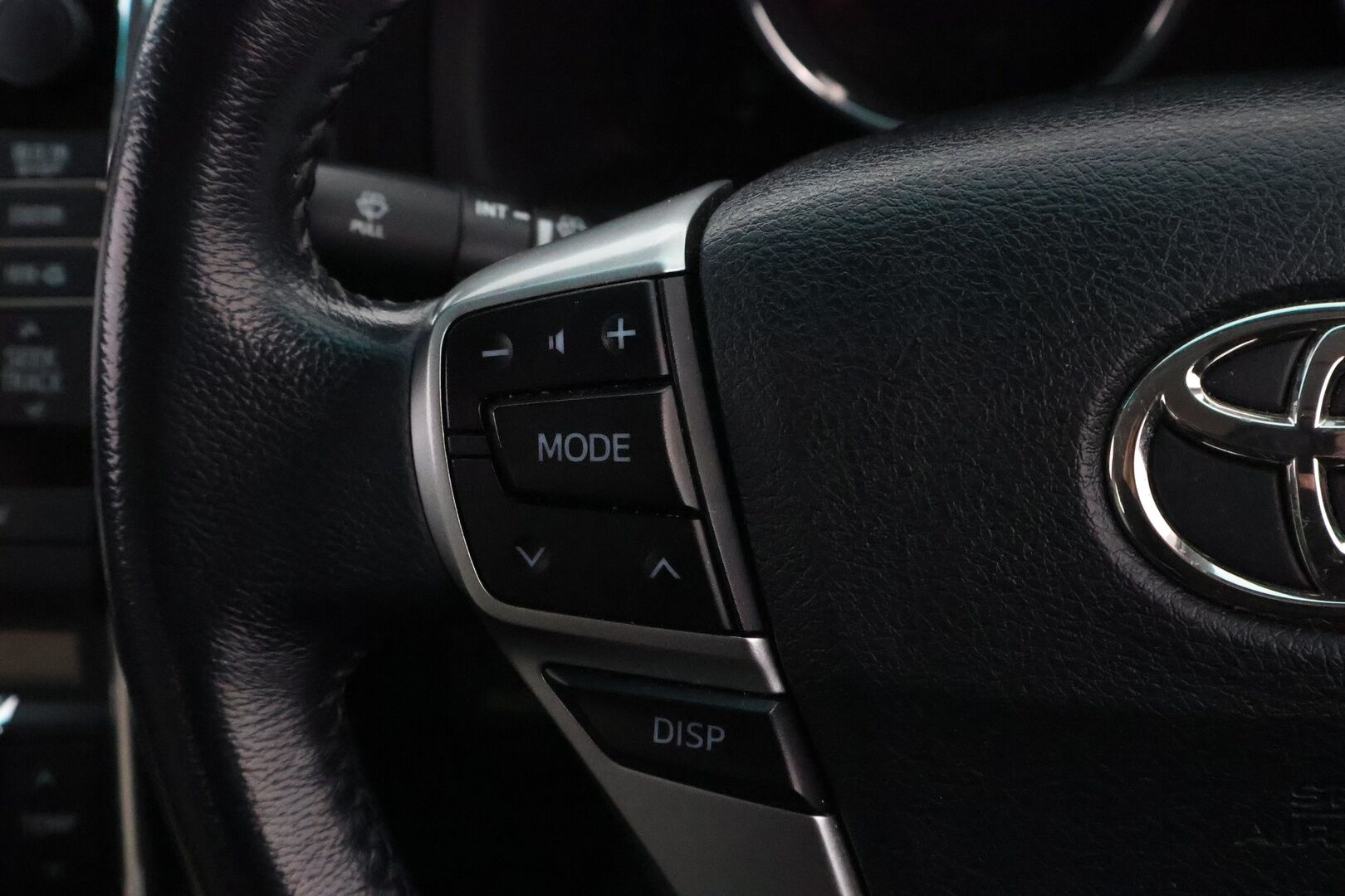 Toyota Mark X 2010 GRX130 250G V6 Facelift Aut * Peruutuskamera / Sähköpenkit / Lohkolämmitin / Xenon / Upea yksilö! - Helmiäisväri / KeylessGo / Juuri tullut Tampereelle! - HULLUT JOULUT KORKOTARJOUS 2,49% 