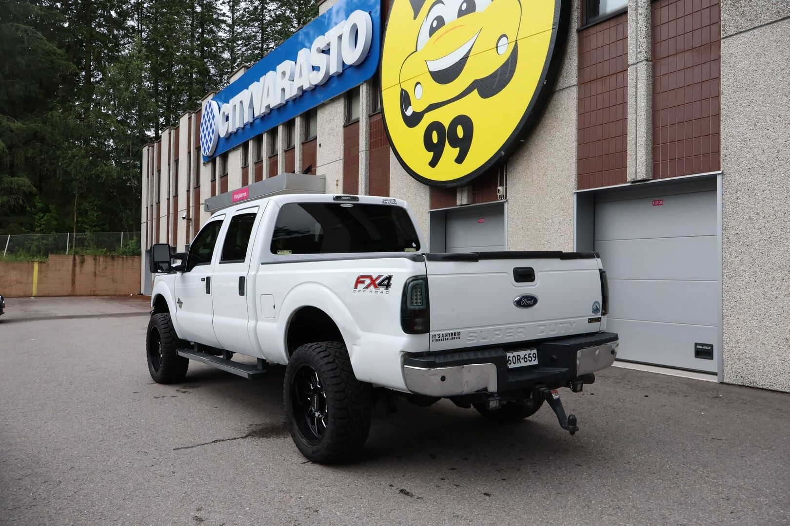 Ford F250 2014 Super Duty Crew Cab 6.7L POWERSTROKE DIESEL *MYYDÄÄN HUUTOKAUPAT.COM* - 3,99 % KORKOTARJOUS TÄHÄN AUTOON - *SÄRMÄ SEKÄ NÄYTTÄVÄ F250* *MYYDÄÄN HUUTOKAUPAT.COM*