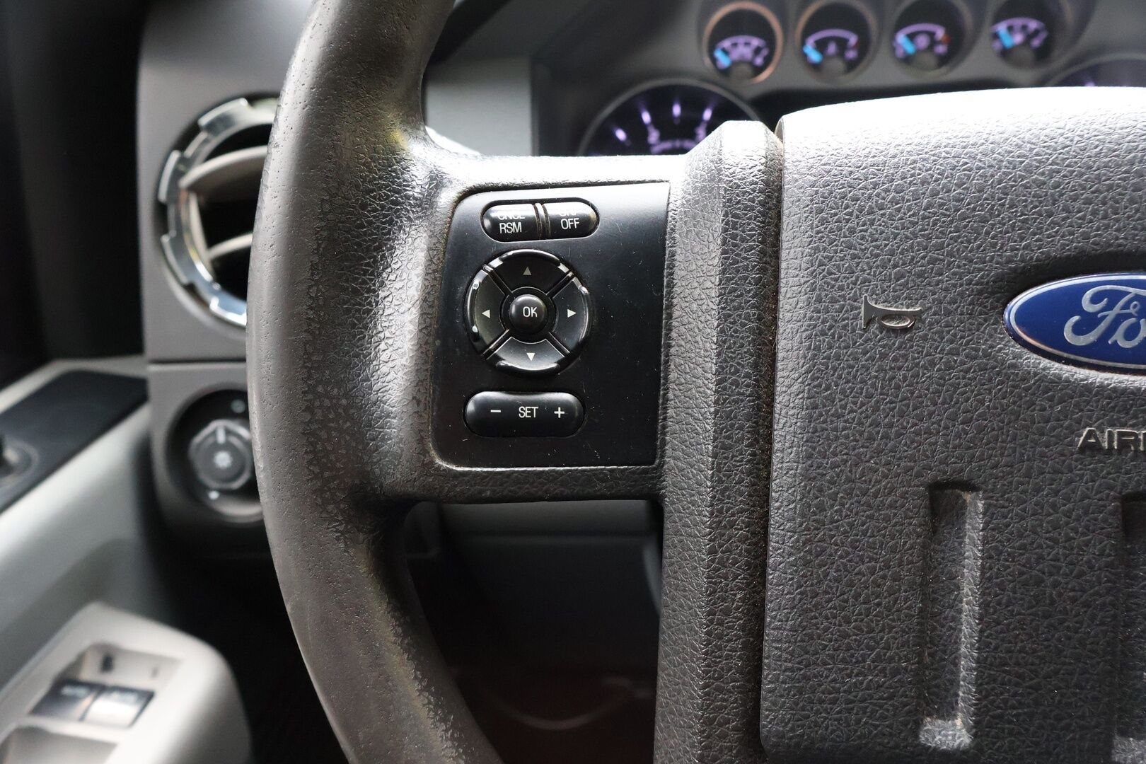 Ford F250 2014 Super Duty Crew Cab 6.7L POWERSTROKE DIESEL *MYYDÄÄN HUUTOKAUPAT.COM* - 3,99 % KORKOTARJOUS TÄHÄN AUTOON - *SÄRMÄ SEKÄ NÄYTTÄVÄ F250* *MYYDÄÄN HUUTOKAUPAT.COM*