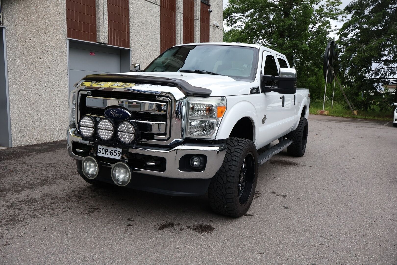 Ford F250 2014 Super Duty Crew Cab 6.7L POWERSTROKE DIESEL *MYYDÄÄN HUUTOKAUPAT.COM* - 3,99 % KORKOTARJOUS TÄHÄN AUTOON - *SÄRMÄ SEKÄ NÄYTTÄVÄ F250* *MYYDÄÄN HUUTOKAUPAT.COM*