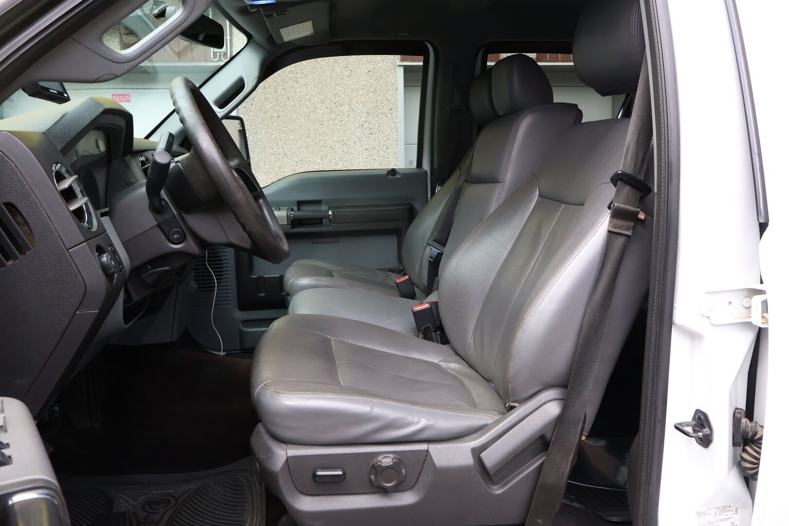 Ford F250 2014 Super Duty Crew Cab 6.7L POWERSTROKE DIESEL *MYYDÄÄN HUUTOKAUPAT.COM* - 3,99 % KORKOTARJOUS TÄHÄN AUTOON - *SÄRMÄ SEKÄ NÄYTTÄVÄ F250* *MYYDÄÄN HUUTOKAUPAT.COM*