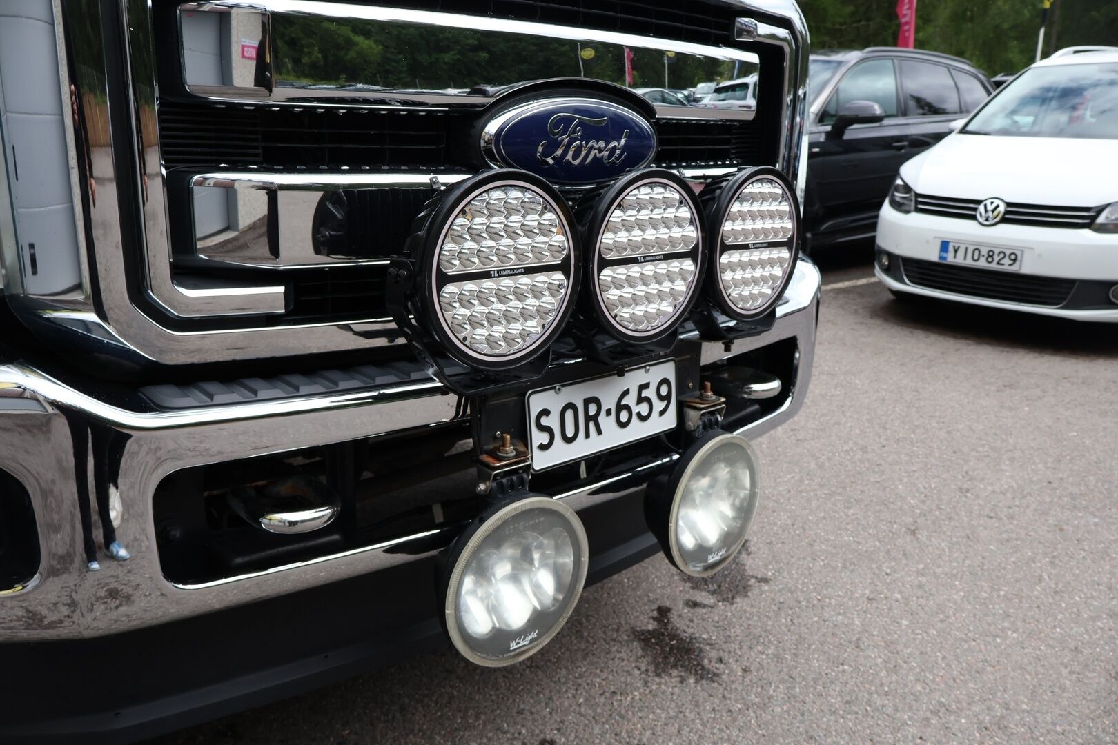 Ford F250 2014 Super Duty Crew Cab 6.7L POWERSTROKE DIESEL *MYYDÄÄN HUUTOKAUPAT.COM* - 3,99 % KORKOTARJOUS TÄHÄN AUTOON - *SÄRMÄ SEKÄ NÄYTTÄVÄ F250* *MYYDÄÄN HUUTOKAUPAT.COM*