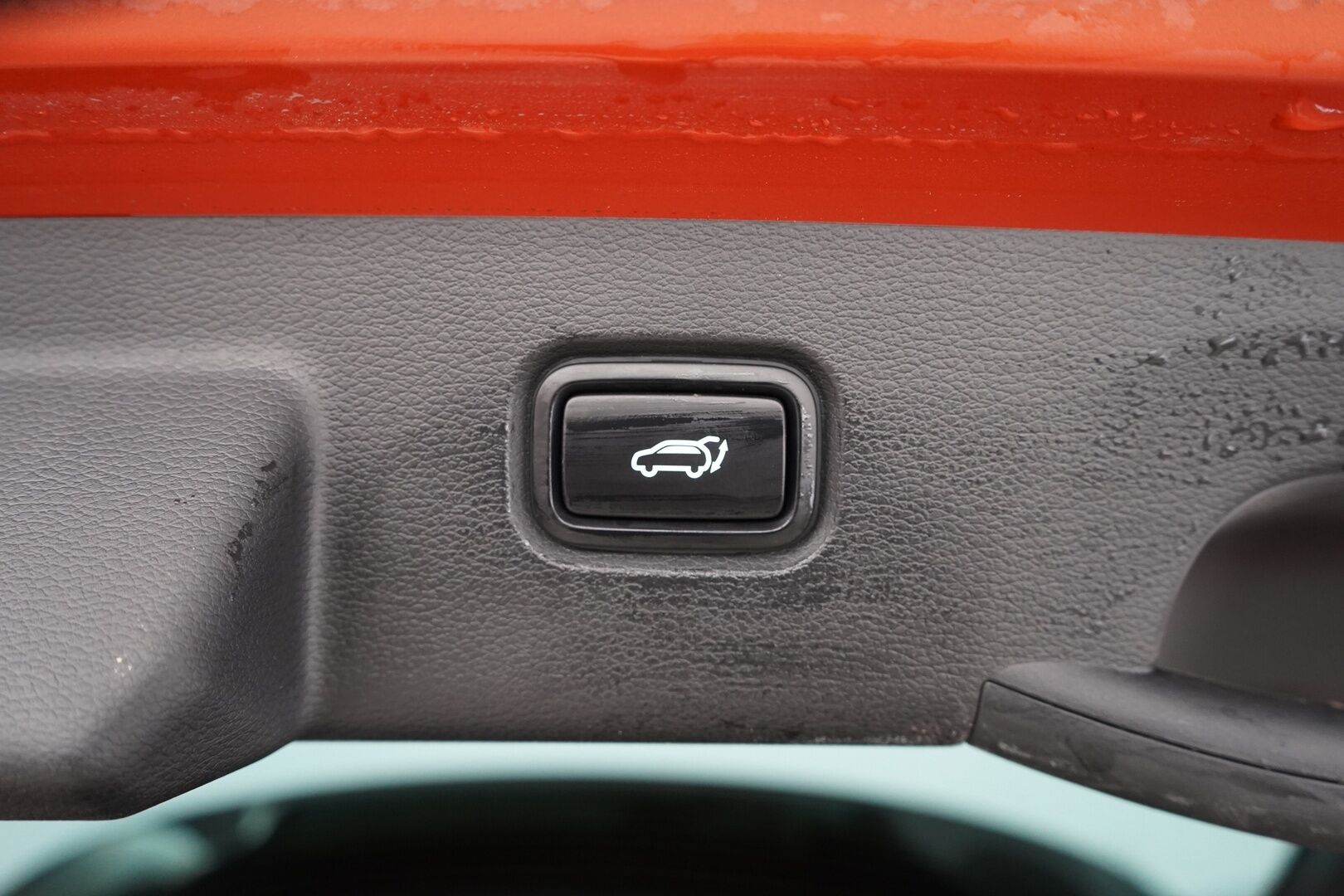 Kia Sportage 2022 1,6 T-GDI FWD Mild-Hybrid GT-Line DCT 150hv *ACC / H&K / 360-kamera / Ilmastoidut istuimet / Muistipenkki* - 3,99 % KORKOTARJOUS TÄHÄN AUTOON - Kahdet alumiinivanteet / Seuraava katsastus 30.3.2026 / Suomi-auto / Viimeisin huolto 73tkm