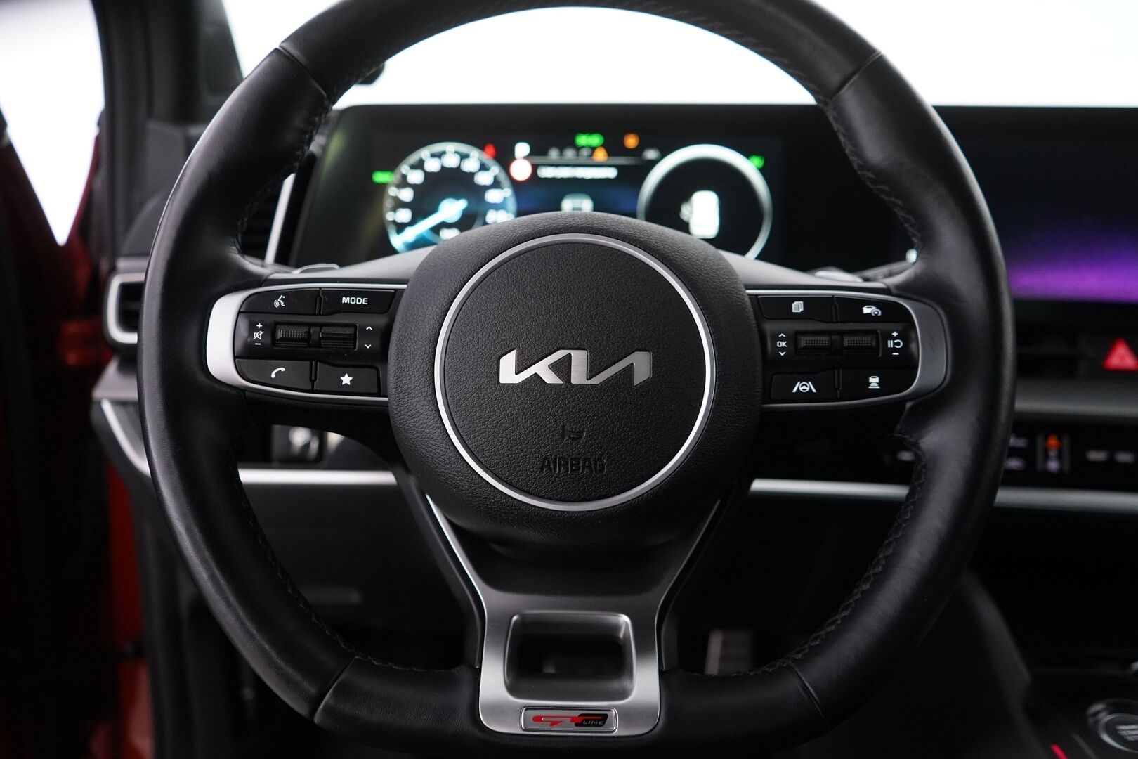 Kia Sportage 2022 1,6 T-GDI FWD Mild-Hybrid GT-Line DCT 150hv *ACC / H&K / 360-kamera / Ilmastoidut istuimet / Muistipenkki* - Kahdet alumiinivanteet / Suomi-auto 