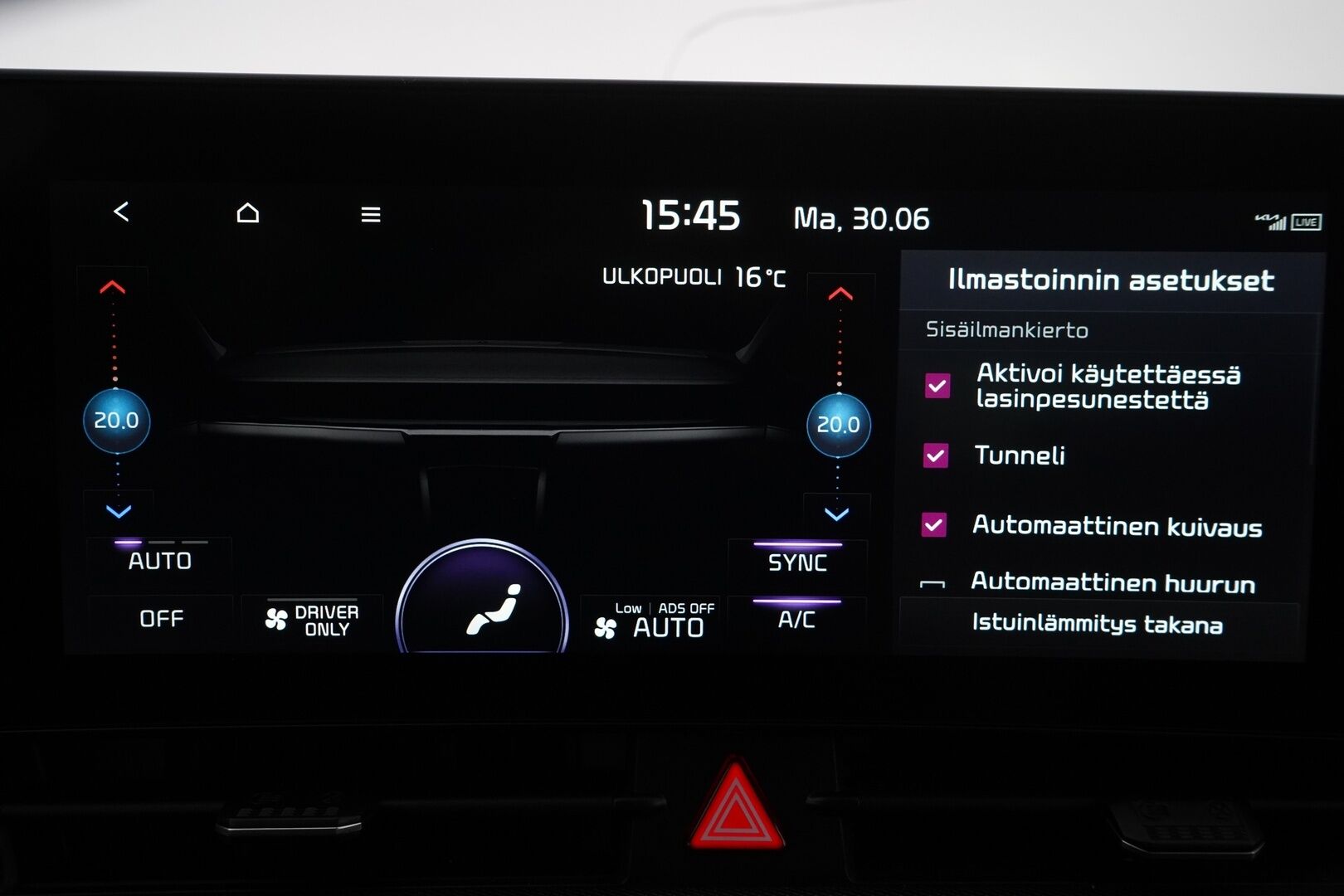 Kia Sportage 2022 1,6 T-GDI FWD Mild-Hybrid GT-Line DCT 150hv *ACC / H&K / 360-kamera / Ilmastoidut istuimet / Muistipenkki* - 3,99 % KORKOTARJOUS TÄHÄN AUTOON - Kahdet alumiinivanteet / Seuraava katsastus 30.3.2026 / Suomi-auto / Viimeisin huolto 73tkm