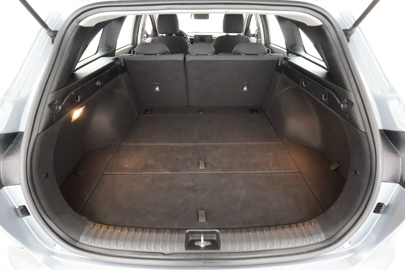 Kia Ceed 2022 1,0 T-GDI Mild-Hybrid 120hv LX SW DCT * Suomi-auto / Vakkari / P.tutka / Bluetooth / 2xRenkaat / Lohkolämmitin *