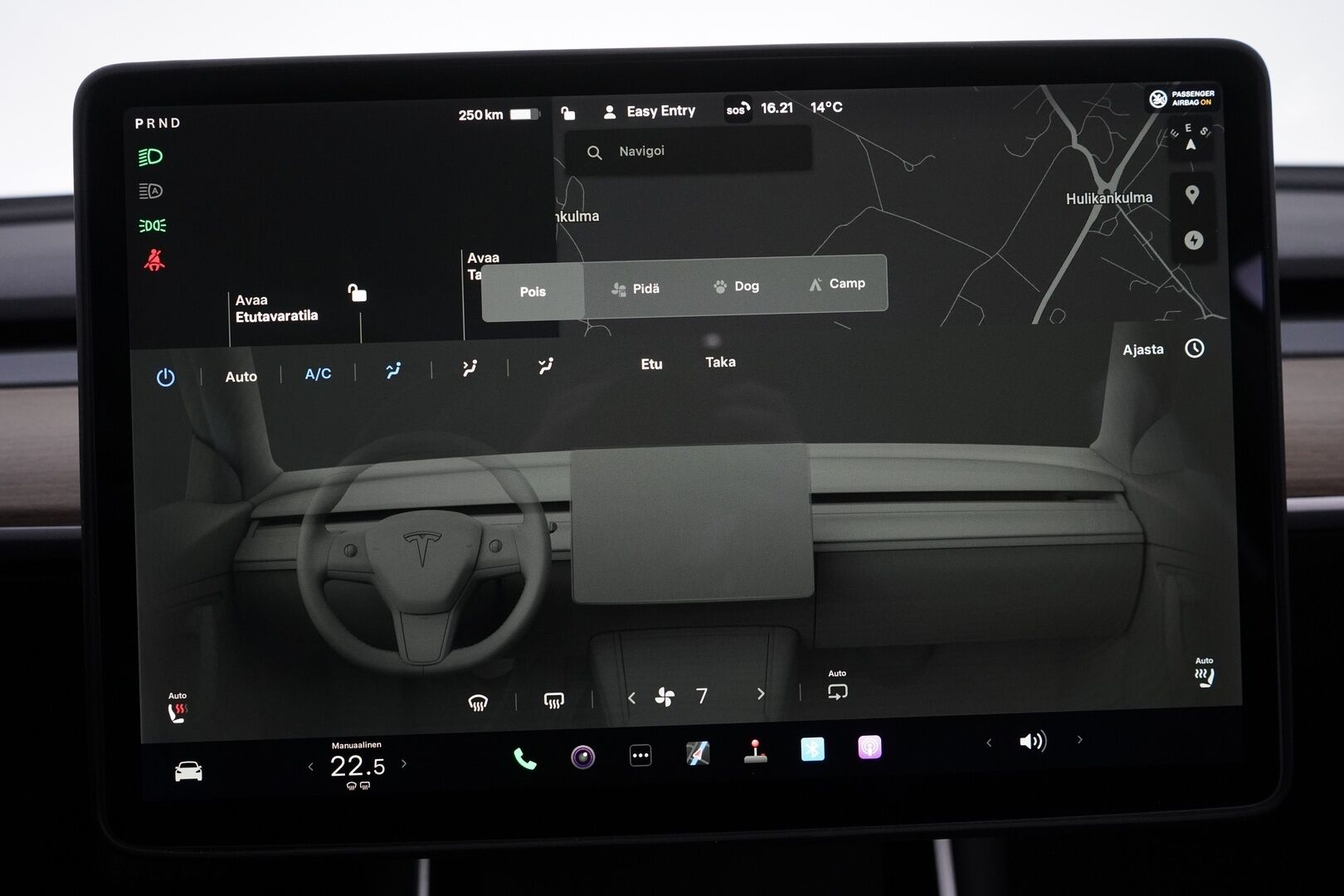 TESLA MODEL 3 2020 Standard Range RWD *Vetokoukku / Premium audio / ACC / Panorama / Kamera* - Tehtaan vetokoukku / Vähän ajettu / Kahdet alumiinivanteet / Edullisesti nyt kesähintaan!