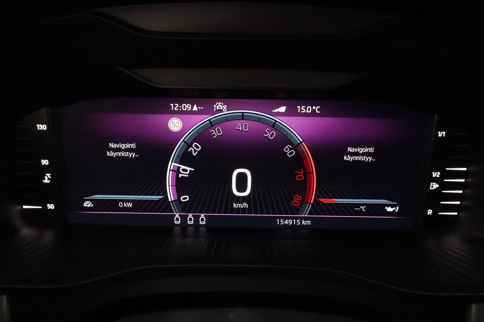 Skoda Kodiaq 2022 1.5 TSI ACT Ambition - | ACC | Webasto | Koukku | Facelift | Digimittaristo | P.kamera | LED | Ambient | Keyless | Lämm. tuulilasi | Lämm. ratti | Merkkihuollot | 1-om suomiauto |