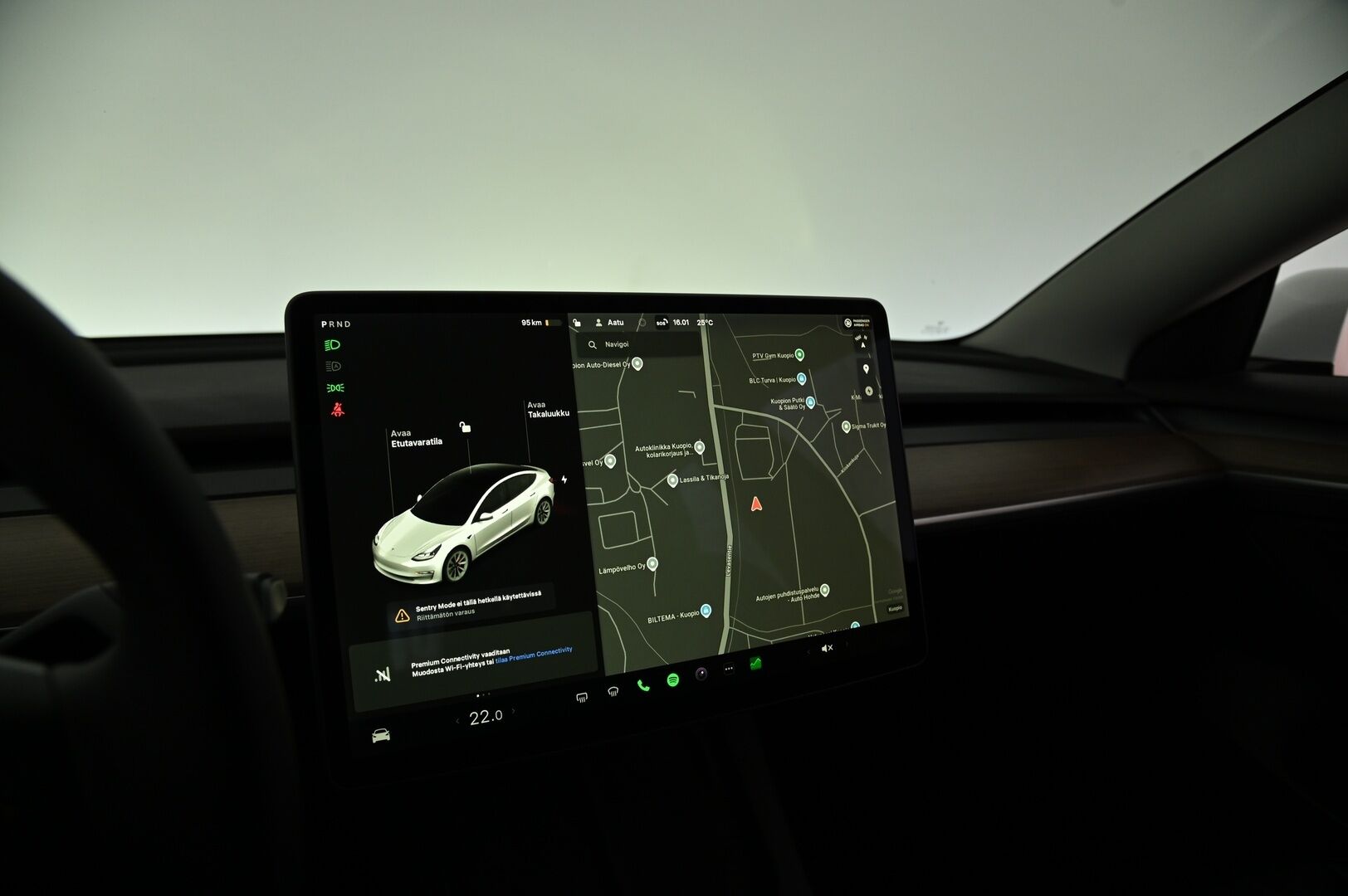 Tesla Model 3 2021 Performance - *ACC / LED / Premium audio / Nahat / Sentry mode*