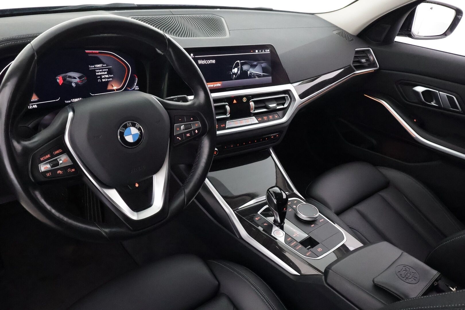 BMW 320 2022 G21 Touring 320d A xDrive Business Luxury MHEV - | ACC | Lisälämmitin | Koukku | Hifit | P.tutkat | Muistipenkki | LED | Sporttinahat | Comfort access | Apple&Android | 1.Om Suomi-auto | Kahdet Renkaat | Merkkihuollettu |
