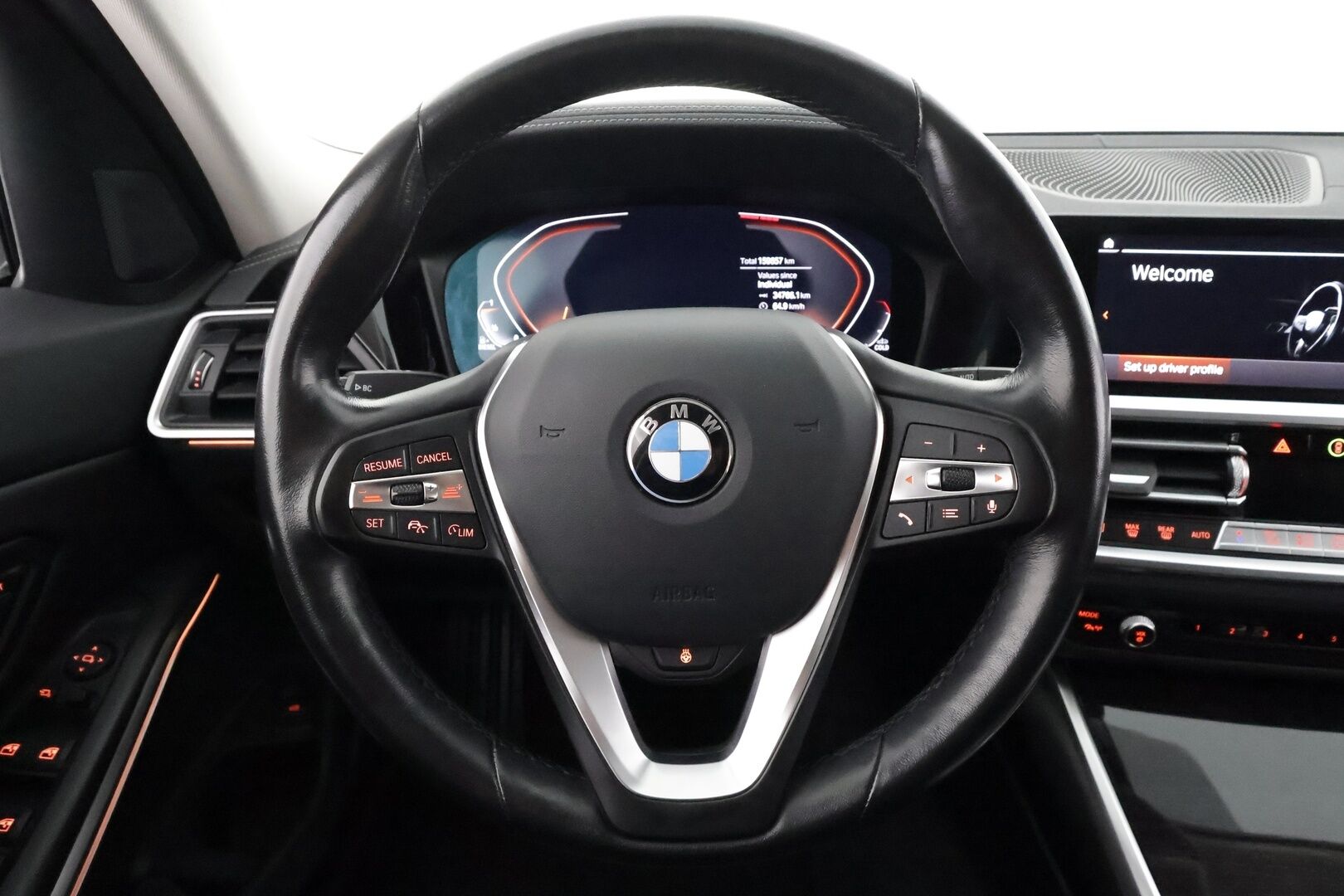 BMW 320 2022 G21 Touring 320d A xDrive Business Luxury MHEV - | ACC | Lisälämmitin | Koukku | Hifit | P.tutkat | Muistipenkki | LED | Sporttinahat | Comfort access | Apple&Android | 1.Om Suomi-auto | Kahdet Renkaat | Merkkihuollettu |
