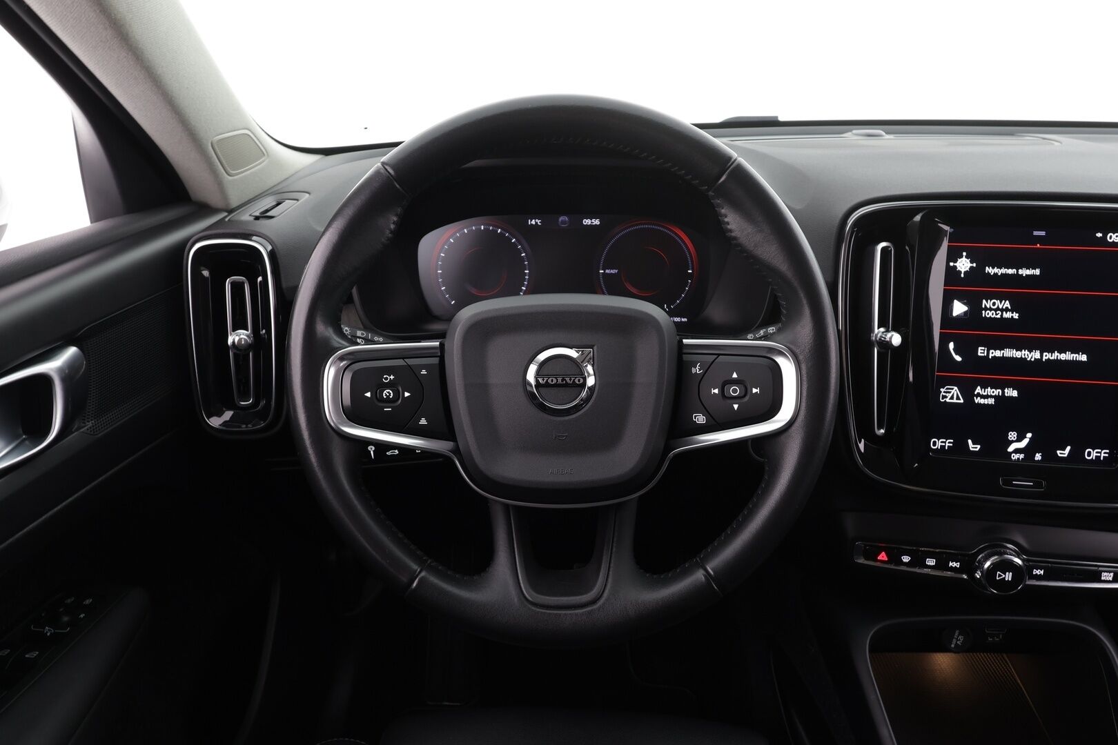 Volvo XC40 2021 T5 TwE Inscription aut * Webasto / Koukku / ACC / LED / P.kamera / Sporttinahat / Navi / Kaistavahti / Keyless * - Akku kuntotarkastettu / Kahdet renkaat / Jakohihna vaihdettu 9/2025! 