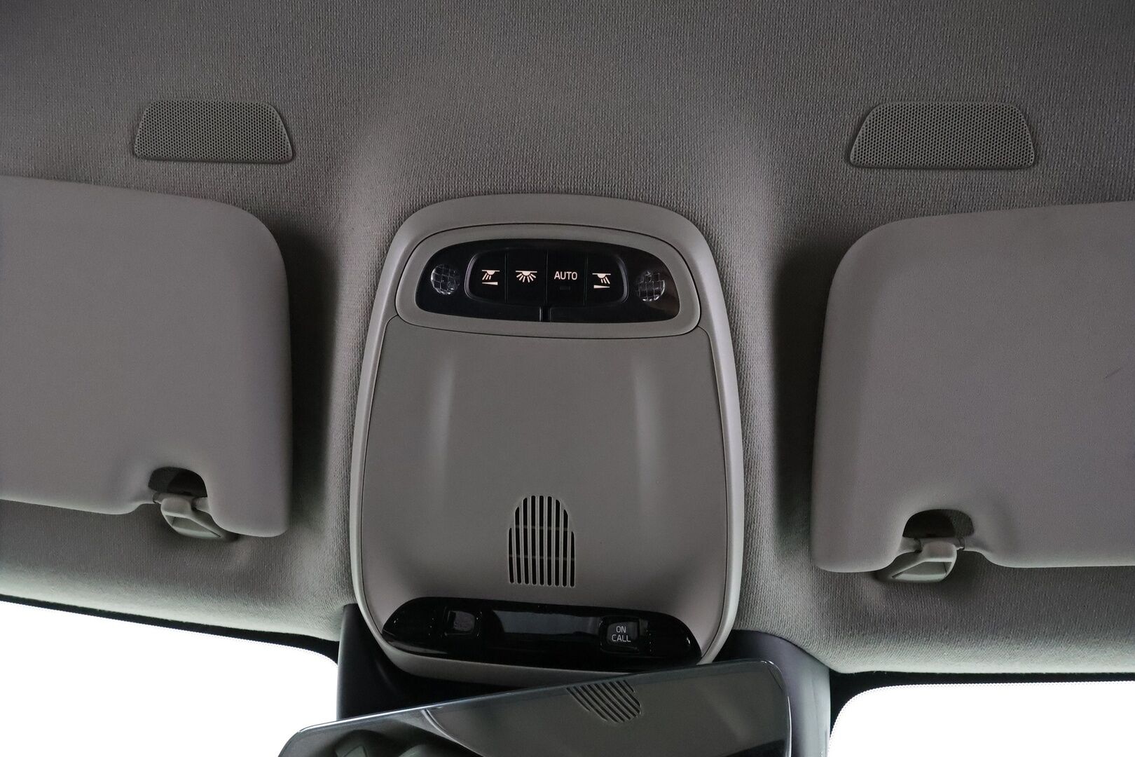 Volvo XC40 2021 T5 TwE Inscription aut * Webasto / Koukku / ACC / LED / P.kamera / Sporttinahat / Navi / Kaistavahti / Keyless * - Akku kuntotarkastettu / Kahdet renkaat / Jakohihna vaihdettu 9/2025! 