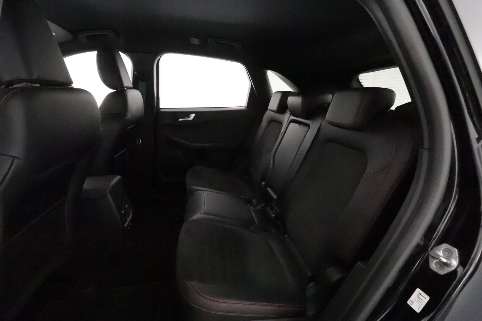 Ford Kuga 2022 2,5 Hybrid (HEV) 190hv CVT AWD ST-Line X **Koukku / Adapt.Vakkari / LED / P.kamera / Bang&Olufsen / Navi / Keyless** - 1-om Suomi-auto / Kahdet Renkaat
