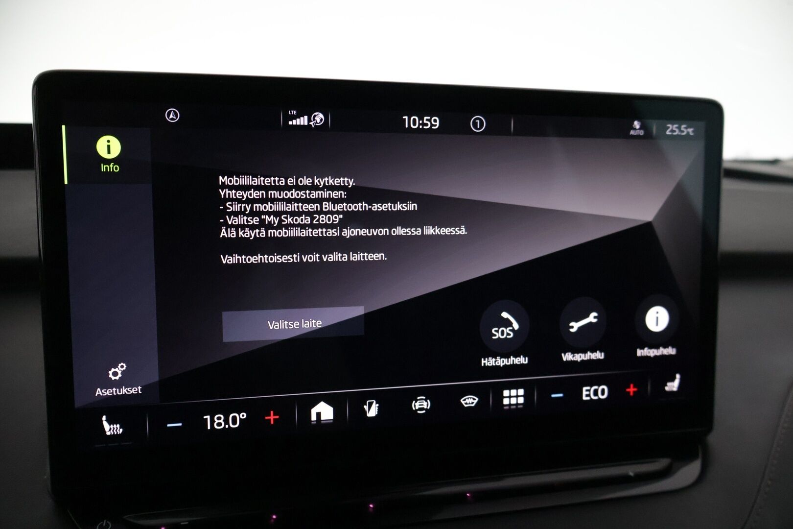 Skoda Enyaq 2022 80x 4x4 iV / ACC / HUD/ BLIS / Kuskin penkki muistilla - * Akun SoH arvo huikeat 90%! Todella hyvin varusteltu ja hyvin pidetty yksilö edukkaasti! *
