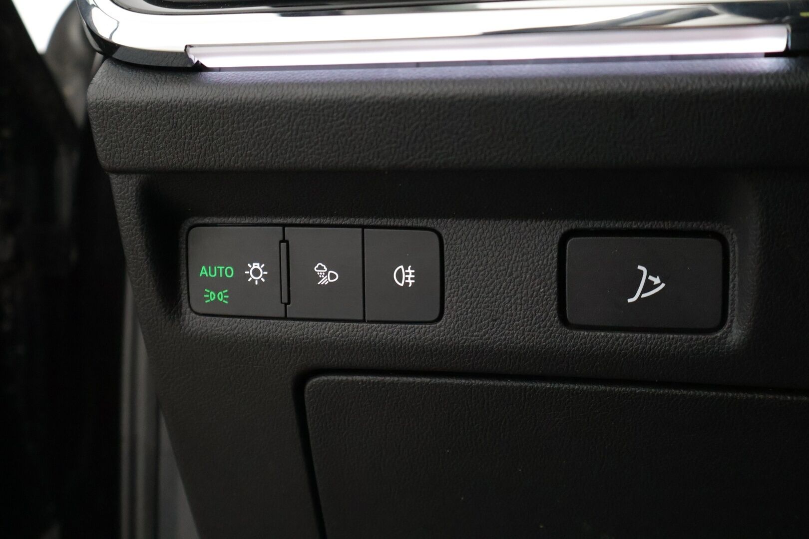 Skoda Enyaq 2022 80x 4x4 iV - Akun SoH arvo 90%! Todella hyvin varusteltu ja hyvin pidetty yksilö edukkaasti! Matrix LED, Lisälämmitin & Kaistallapito-avustin - HULLUT JOULUT KORKOTARJOUS 2,49% 