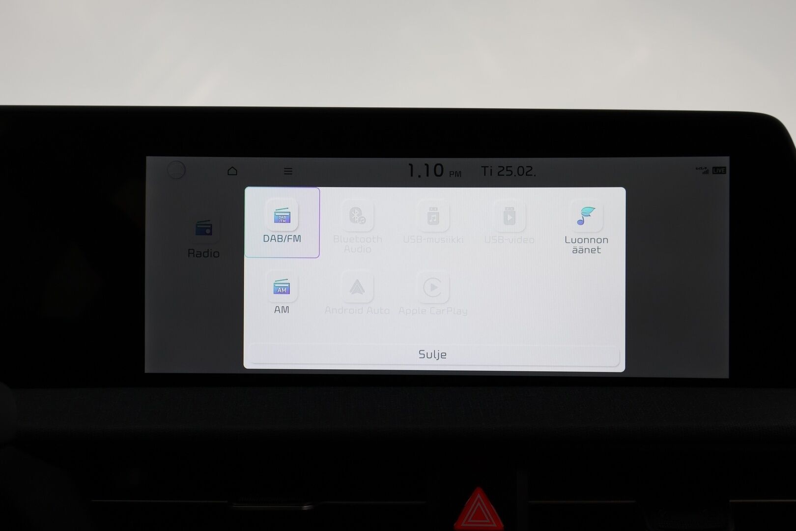Kia EV6 2022 AWD 77 kWh 325 hv - 3,99 % KORKOTARJOUS TÄHÄN AUTOON - 1-Om Suomiauto / Adapt.Vakkari / Vetokoukku / Lämpöpumppu / Digimittaristo / Peruutuskamera / Navi / Ratinlämmitys / Merkkihuollettu / Upea Yksilö!