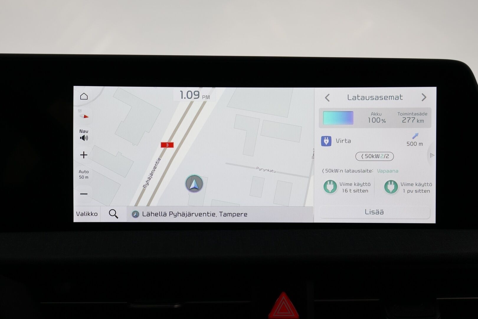 Kia EV6 2022 AWD 77 kWh 325 hv - 3,99 % KORKOTARJOUS TÄHÄN AUTOON - 1-Om Suomiauto / Adapt.Vakkari / Vetokoukku / Lämpöpumppu / Digimittaristo / Peruutuskamera / Navi / Ratinlämmitys / Merkkihuollettu / Upea Yksilö!