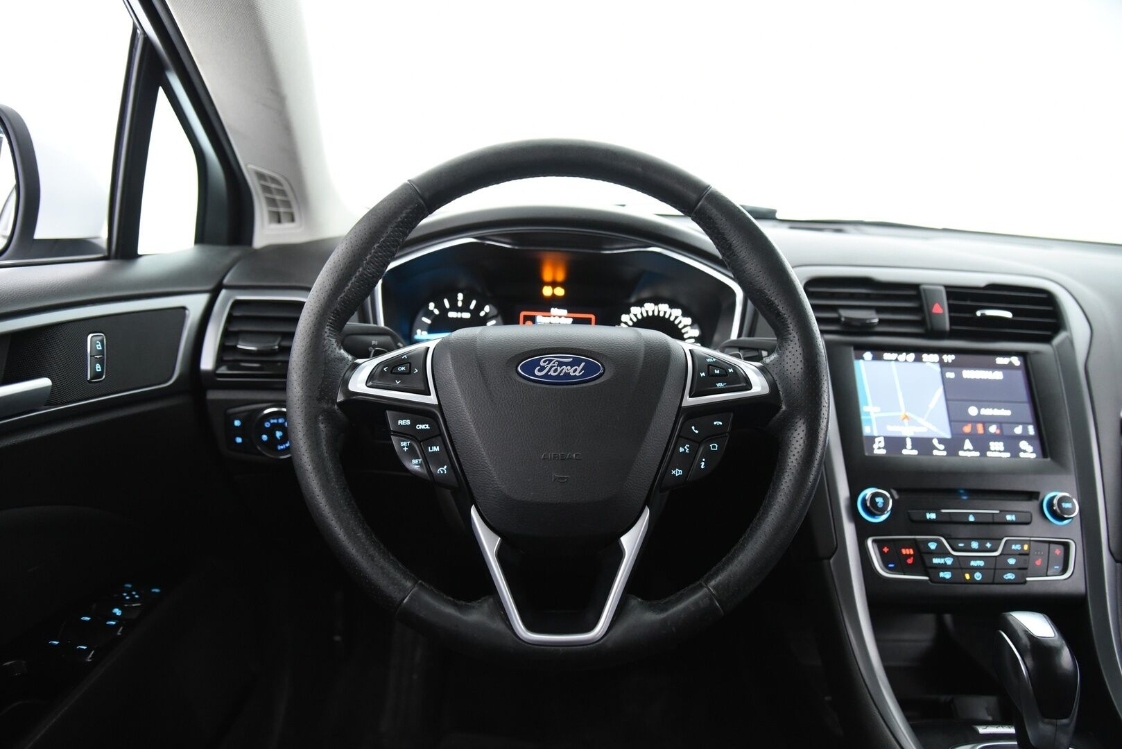 Ford Mondeo 2017 2,0 TDCi 180hv PowerShift AWD ST-Line Wagon / Webasto / Koukku / Vakkari / YritysOutlet - Myydään vain yrityksille - Lue kuvateksti! / YritysOutlet - Myydään vain yrityksille