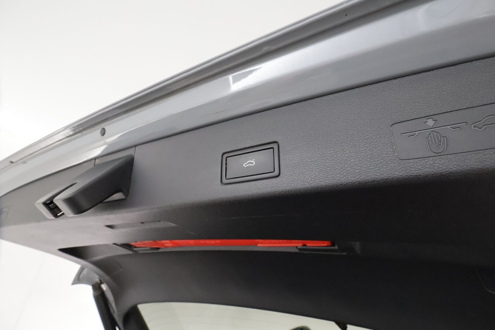 Volkswagen Golf 2022 Variant Style Business 1,5 eTSI 96 kW (MHEV) *Muistipenkki / Webasto / ACC / Digimittaristo / KeylessGo / Kamera* - Suomi-auto / Merkkihuollettu / Kahdet renkaat aluvanteilla / Viimeisin huolto 4/26 * - HULLUT AVAJAISHULINAT KORKOTARJOUS 3,29 %