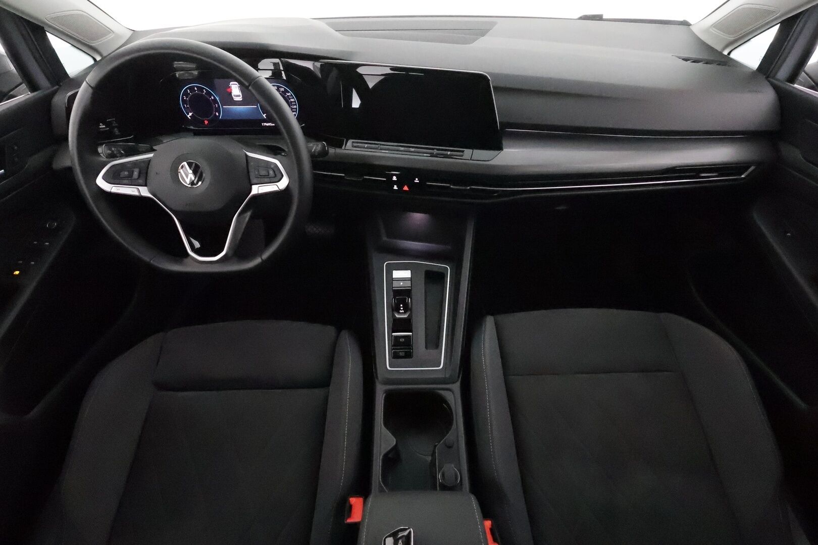 Volkswagen Golf 2022 Variant Style Business 1,5 eTSI 96 kW (MHEV) - | Jakopää tehty 4/26 | Webasto | ACC | Digimittaristo | KeylessGo | Kamera |