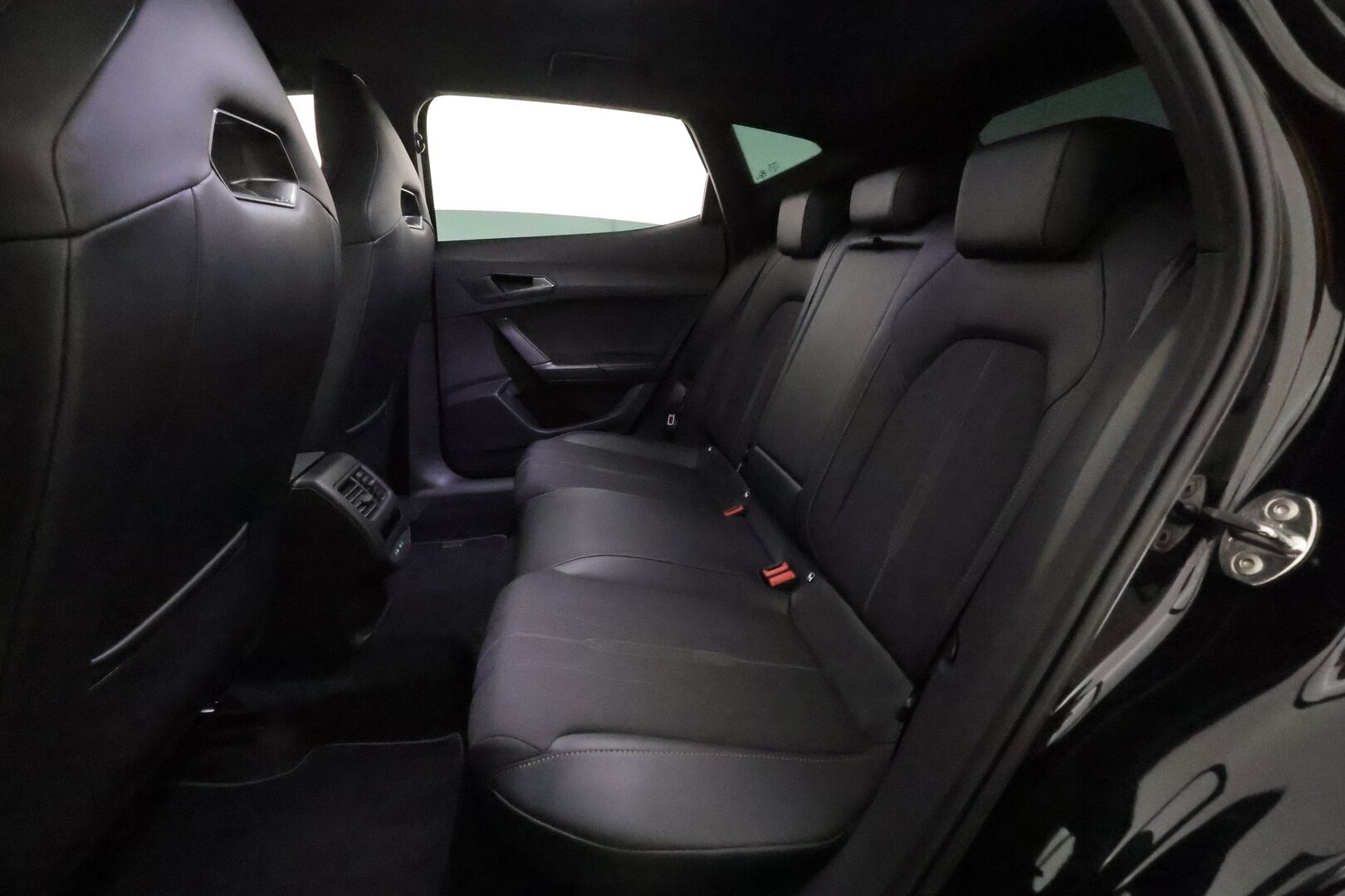 Cupra Formentor 2022 VZ 2,0 TSI 228 kW 4Drive DSG * Adapt.Vakkari / Digimittari / Sporttipenkit / Peruutuskamera / KeyLess - Suomi-auto / Merkkihuollettu / Cupra Bucket Seat Erikois-istuimet!