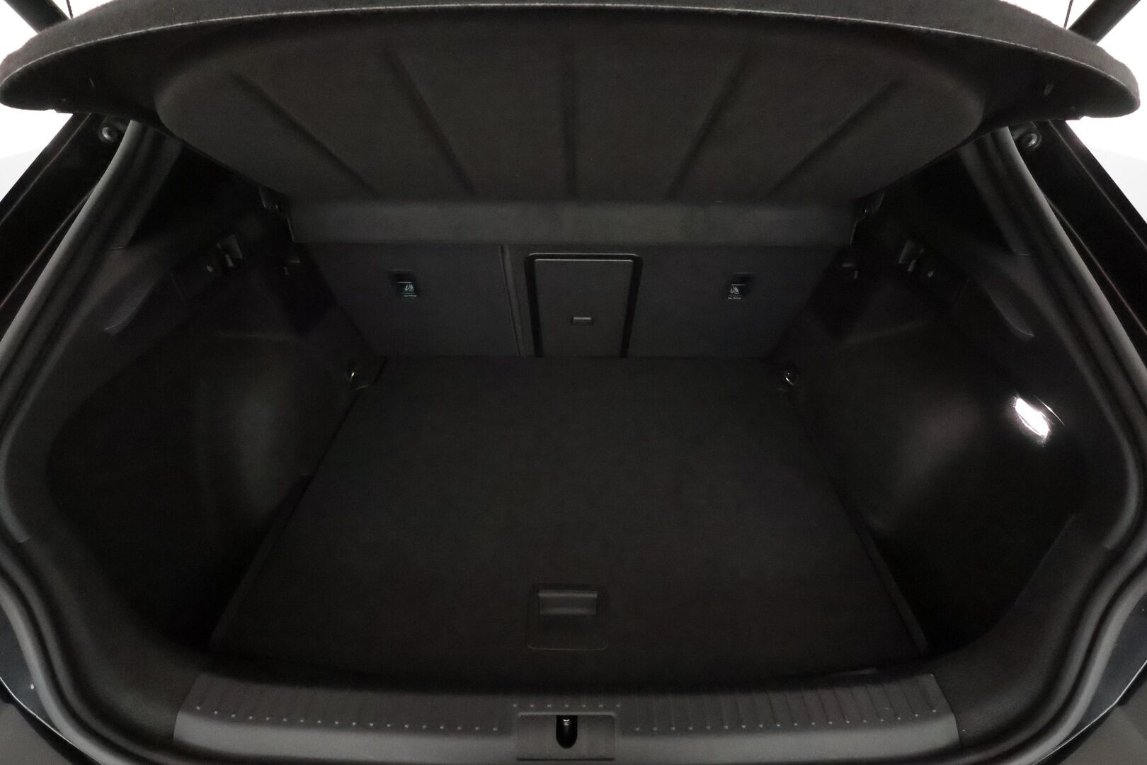 Cupra Formentor 2022 VZ 2,0 TSI 228 kW 4Drive DSG * Adapt.Vakkari / Digimittari / Sporttipenkit / Peruutuskamera / KeyLess - Suomi-auto / Merkkihuollettu / Cupra Bucket Seat Erikois-istuimet!