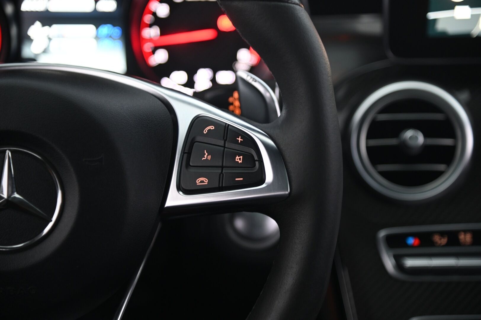 MERCEDES-BENZ C 63 AMG 2016 4,0, Mercedes-AMG C 63 S - DTR+Q | Performance Penkit | Panorama | Burmester | HUD | BLISS | Navi | Performance Ratti | KeyLess | Muistit | 360 | IHC+ | Ambient | 2x renkaat&aluvantein