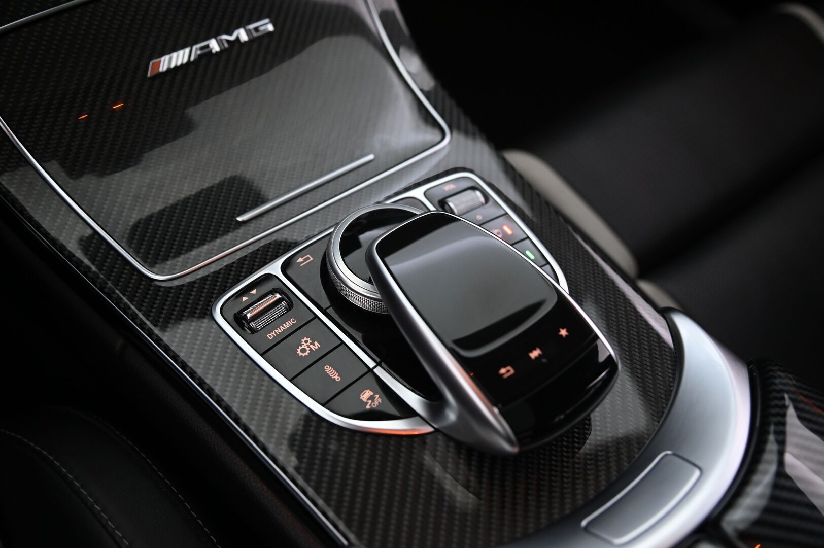 MERCEDES-BENZ C 63 AMG 2016 4,0, Mercedes-AMG C 63 S - DTR+Q | Performance Penkit | Panorama | Burmester | HUD | BLISS | Navi | Performance Ratti | KeyLess | Muistit | 360 | IHC+ | Ambient | 2x renkaat&aluvantein