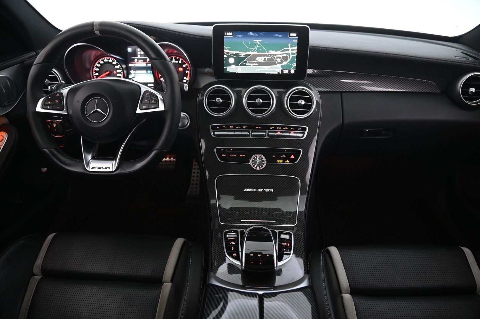 MERCEDES-BENZ C 63 AMG 2016 4,0, Mercedes-AMG C 63 S - DTR+Q | Performance Penkit | Panorama | Burmester | HUD | BLISS | Navi | Performance Ratti | KeyLess | Muistit | 360 | IHC+ | Ambient | 2x renkaat&aluvantein
