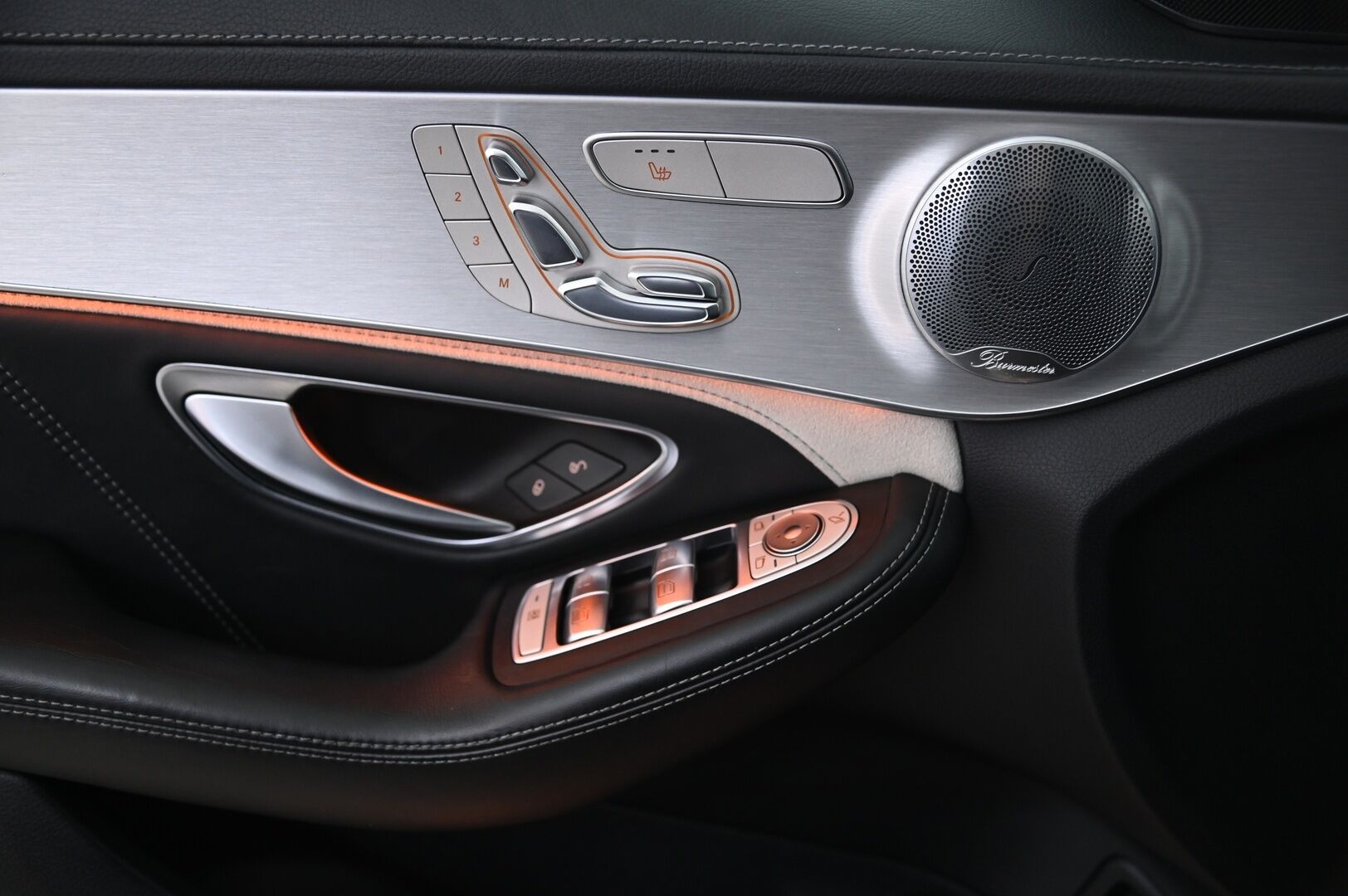 MERCEDES-BENZ C 63 AMG 2016 4,0, Mercedes-AMG C 63 S - DTR+Q | Performance Penkit | Panorama | Burmester | HUD | BLISS | Navi | Performance Ratti | KeyLess | Muistit | 360 | IHC+ | Ambient | 2x renkaat&aluvantein
