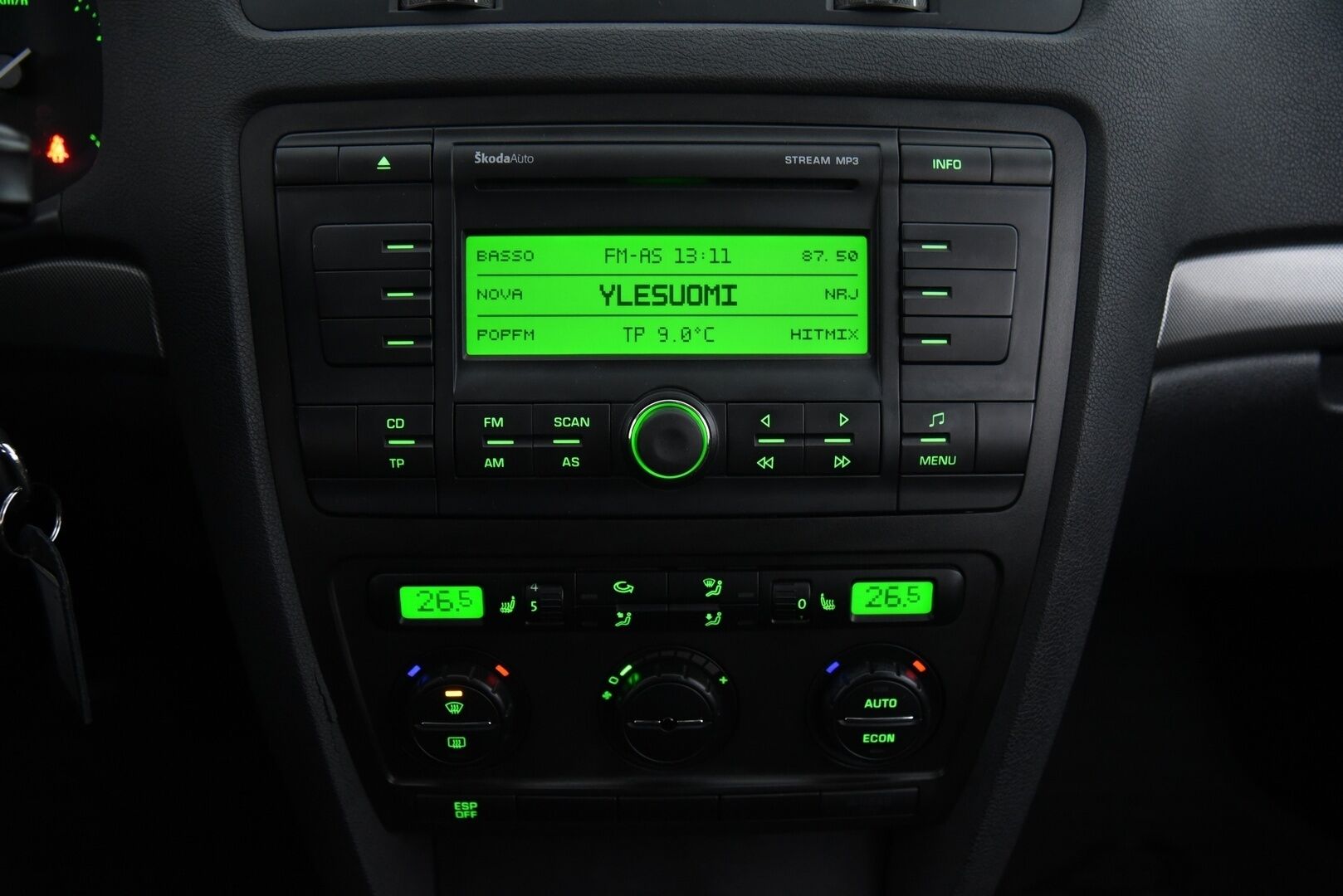 Skoda Octavia 2007 4D COMBI 1.6 / YritysOutlet - Myydään vain yrityksille - Suomi-Auto / Huoltokirja / Lohkolämmitin / 2x Skoda aluvanteet