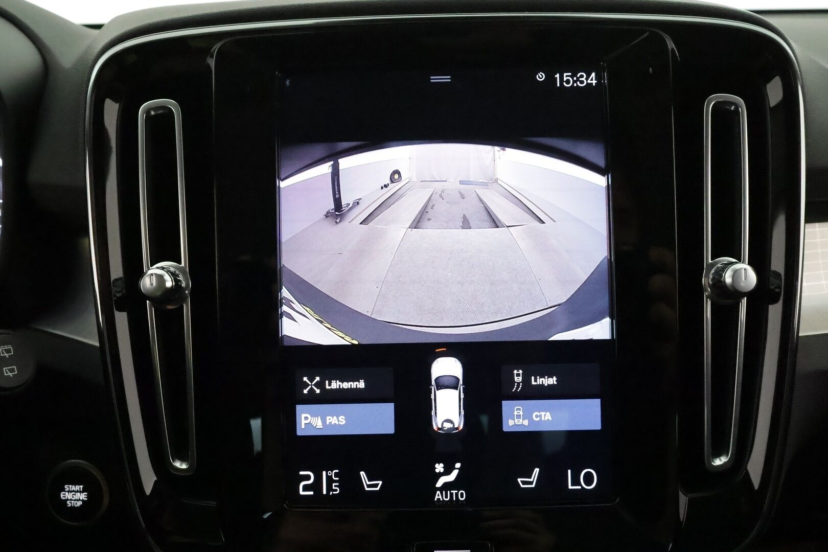 Volvo XC40 2021 T5 TwE Business Inscription Expression aut **Adapt.vakkari / Webasto / Full LED / P.kamera / H&K / Digimittaristo** - 1.Om Suomi-auto / Kahdet renkaat aluvanteilla / Penkinlämmittimet takana / Ratinlämmitin / Sähköluukku