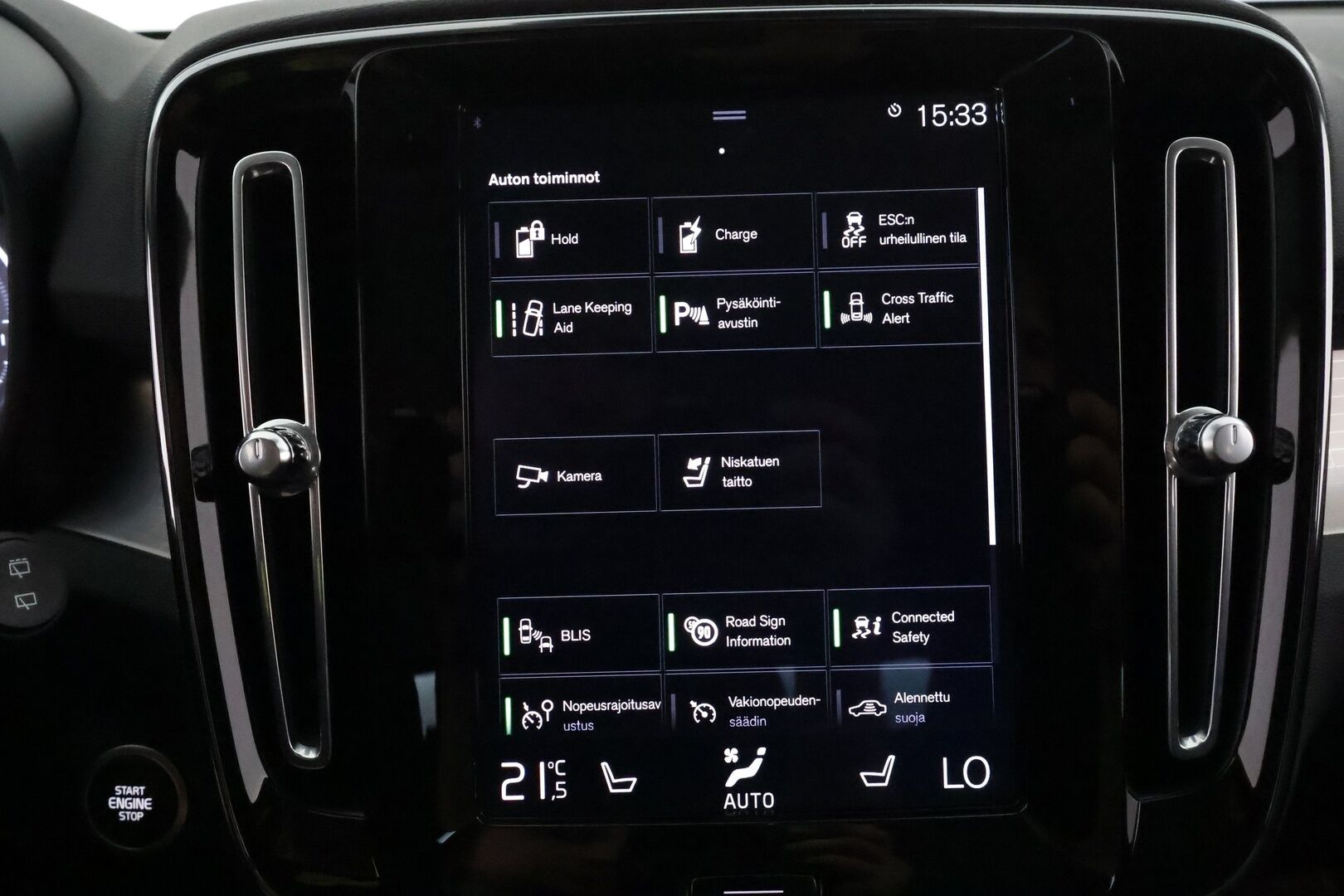Volvo XC40 2021 T5 TwE Business Inscription Expression aut **Adapt.vakkari / Webasto / Full LED / P.kamera / H&K / Digimittaristo** - 1.Om Suomi-auto / Kahdet renkaat aluvanteilla / Penkinlämmittimet takana / Ratinlämmitin / Sähköluukku