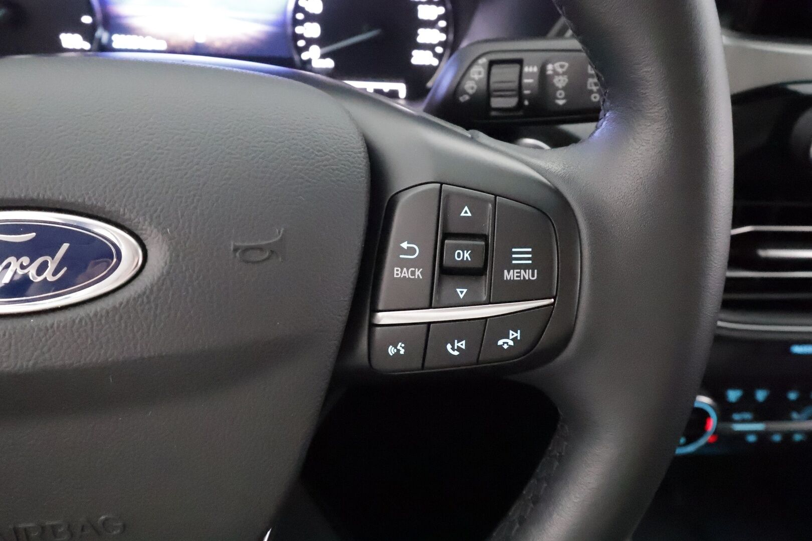 Ford Kuga 2021 2,5 Ladattava hybridi (PHEV) 225hv CVT FWD Titanium 5-ovinen - | Koukku | ACC | P.kamera | Kaistavahti | Katveavustin | Navi | Keyless | 1-om Suomi-auto | Kahdet renkaat | Merkkihuollot | 
