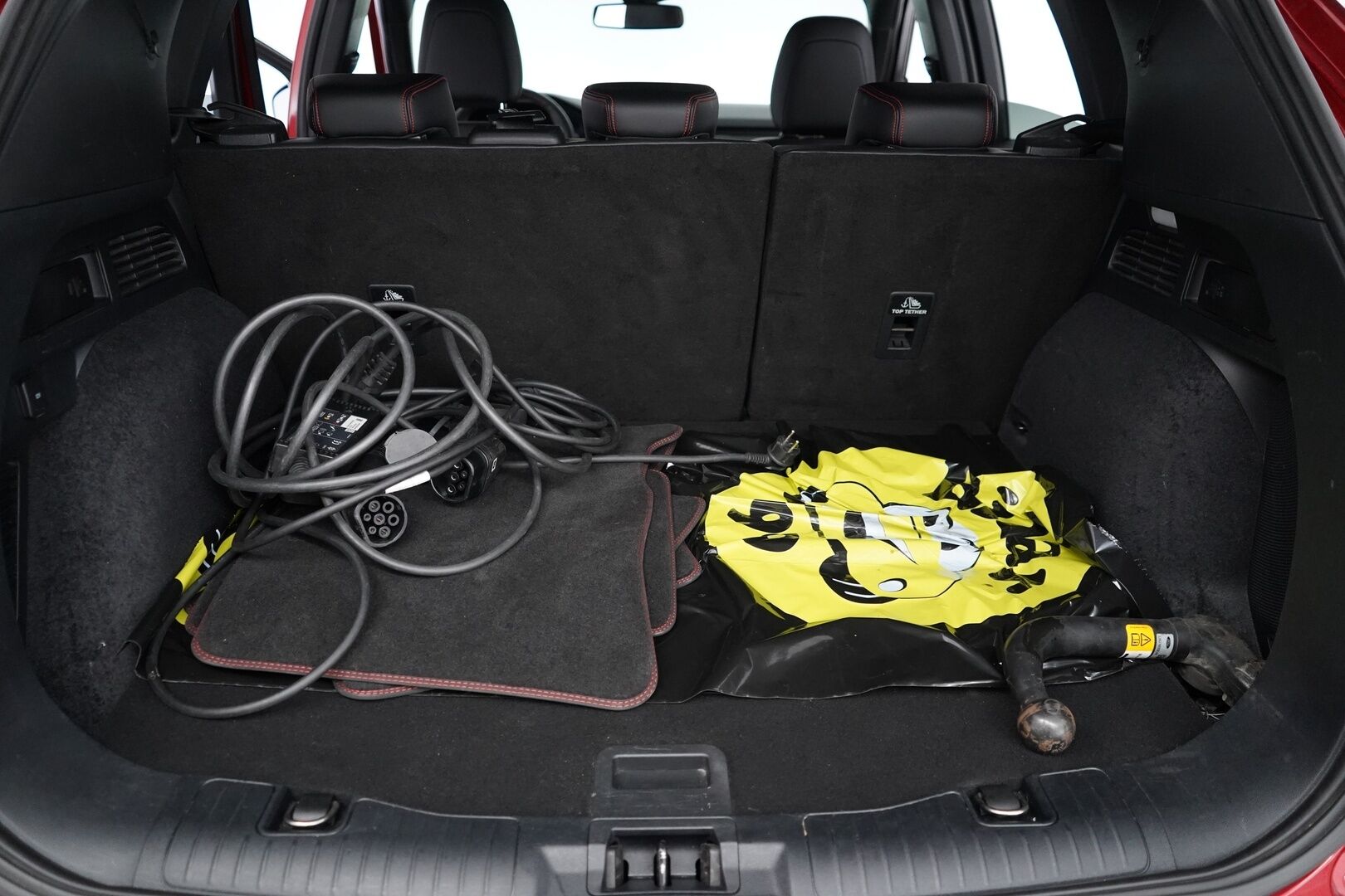 Ford Kuga 2021 2,5 (PHEV) 225hv CVT FWD ST-Line X *B&O / Navi / Tutkat / Koukku / Ratinlämmitin* - Suomi-auto / Kahdet alumiinivanteet / Merkkihuollettu