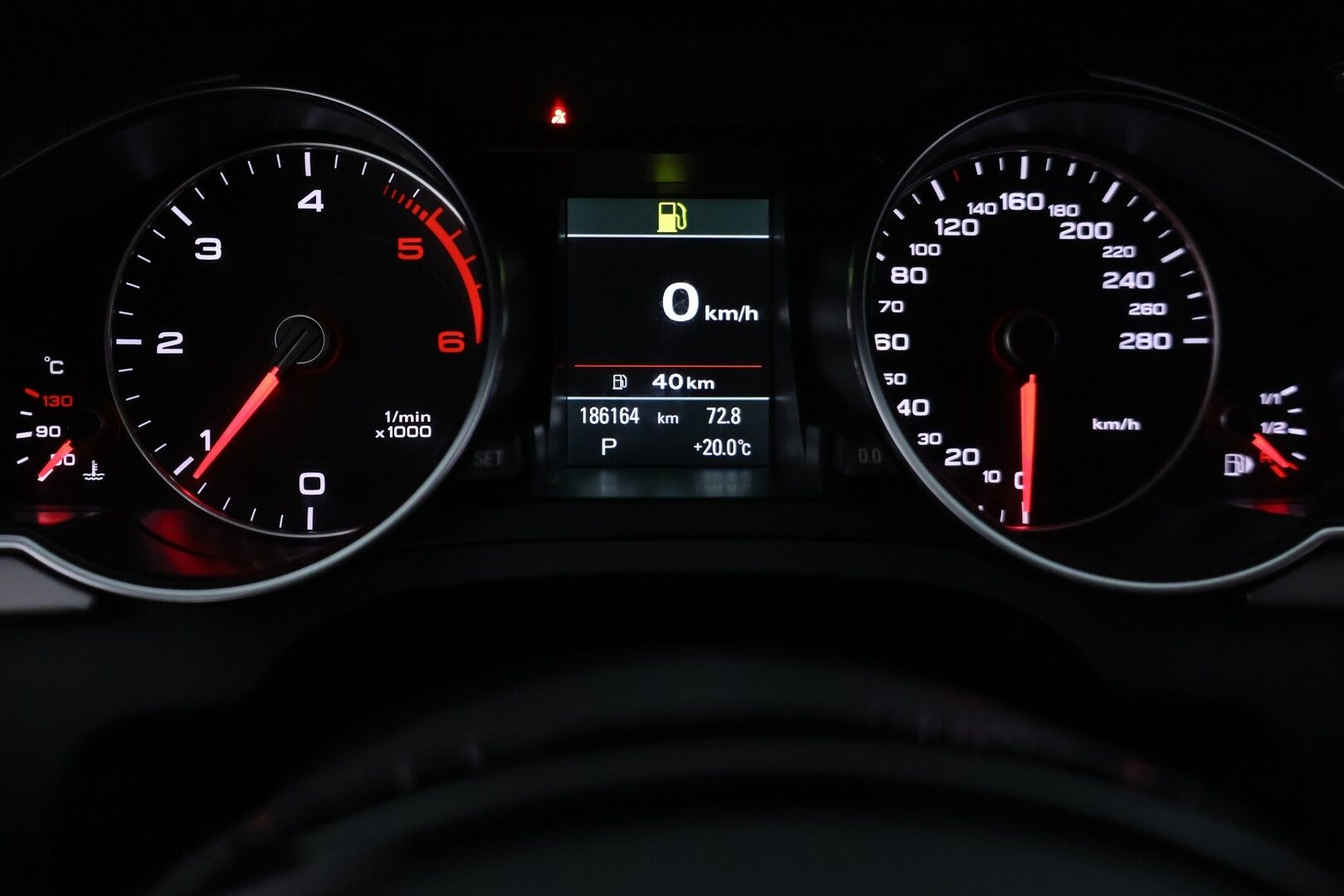 Audi A5 2014 Sportback Business 2,0 TDI DPF 130 kW quattro S tronic * Vakionopeudensäädin / P-tutkat / Koukku / Lohkolämmitin * - S-Line ulko paketilla / 2x Renkaat ja vanteet - HULLUT AVAJAISHULINAT KORKOTARJOUS 3,29 %