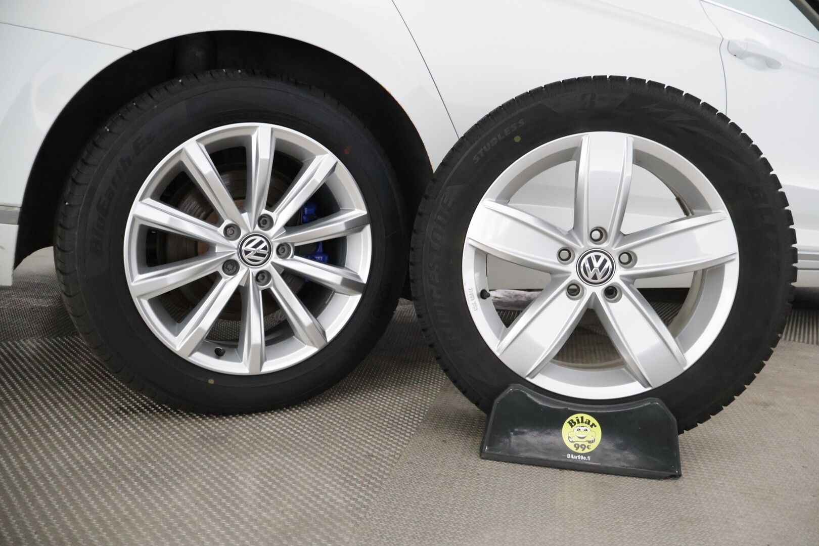 Volkswagen Passat 2017 Variant GTE Plug-In Hybrid 160 kW (218 hv) DSG-aut *ACC / Koukku / P.kamera / Nahka-alcantara * - Adaptiivinen vakionopeudensäädin / Peruutuskamera / Carplay / Vetokoukku / Automaattinen ilmastointi