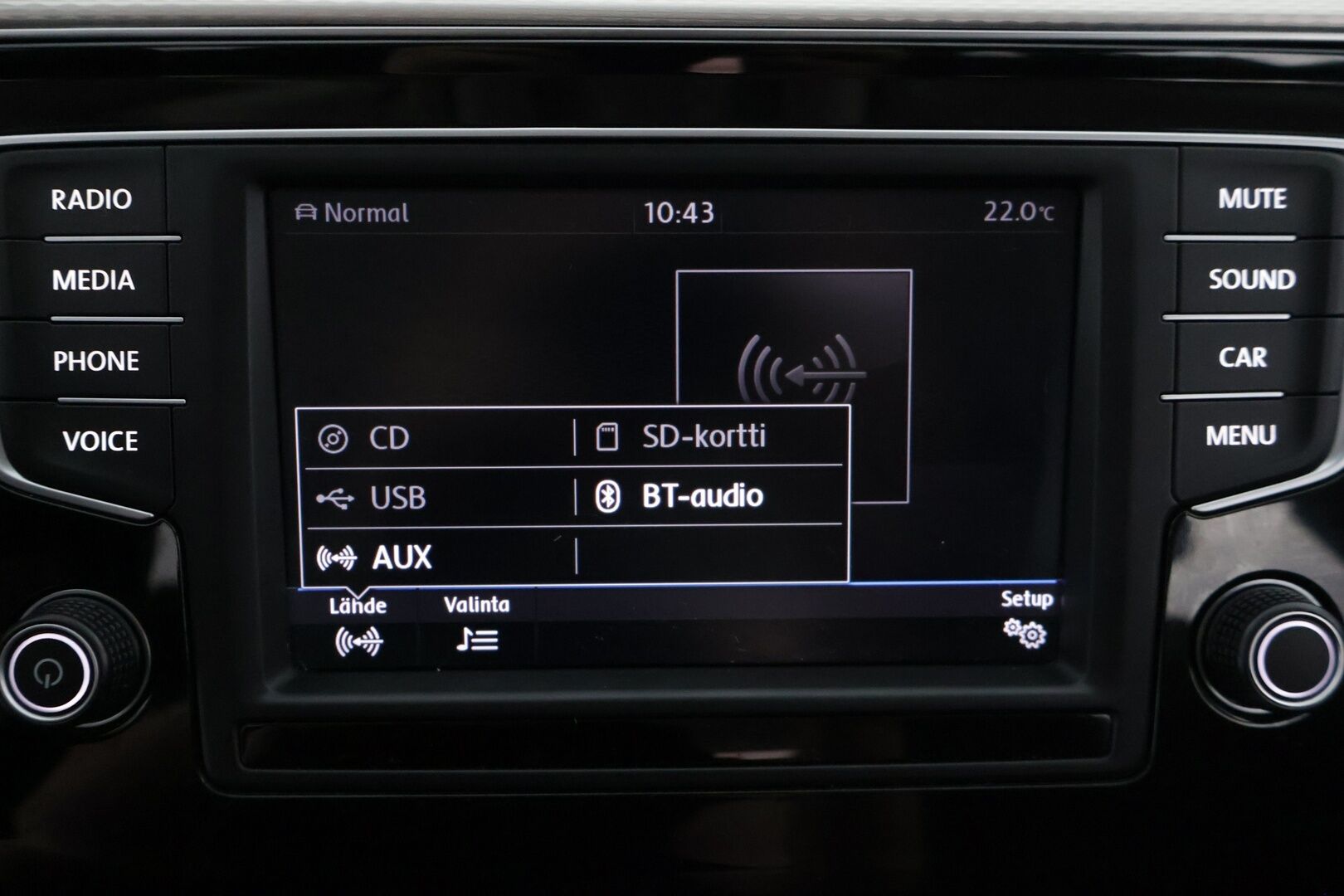 Volkswagen Passat 2017 Variant GTE Plug-In Hybrid 160 kW (218 hv) DSG-aut *ACC / Koukku / P.kamera / Nahka-alcantara * - Adaptiivinen vakionopeudensäädin / Peruutuskamera / Carplay / Vetokoukku / Automaattinen ilmastointi